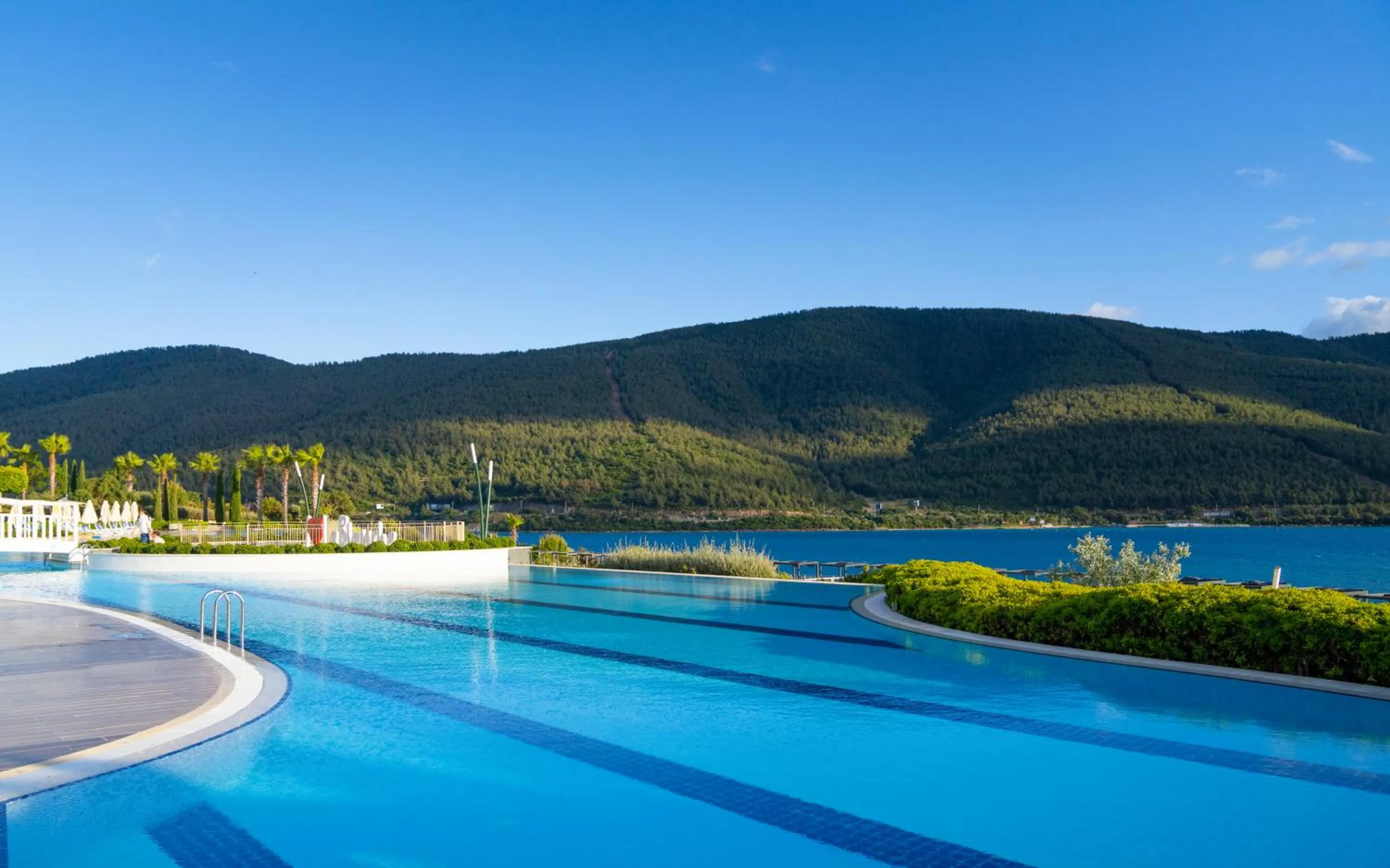 Pool view in La Blanche Island Bodrum