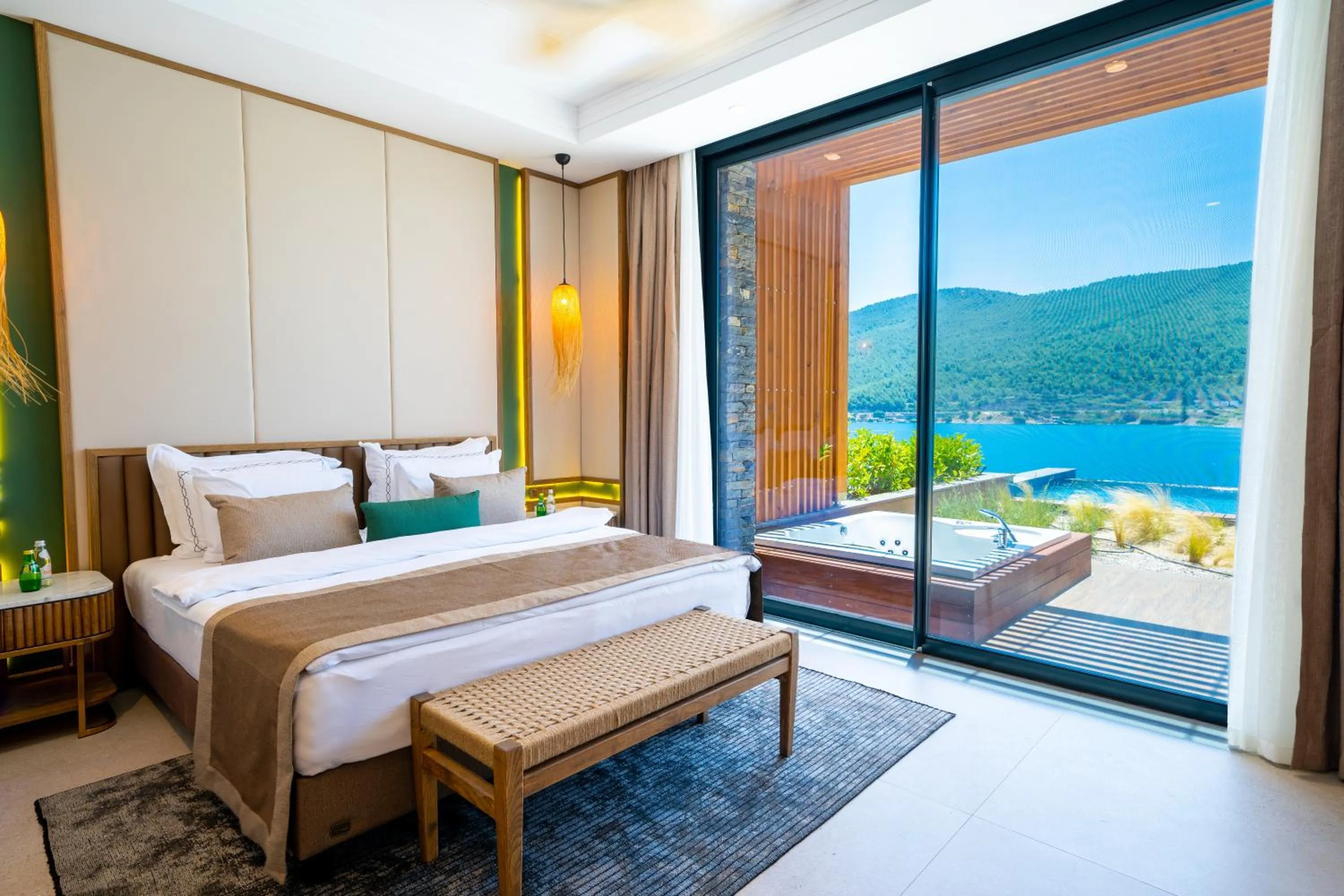 Bed in La Blanche Island Bodrum