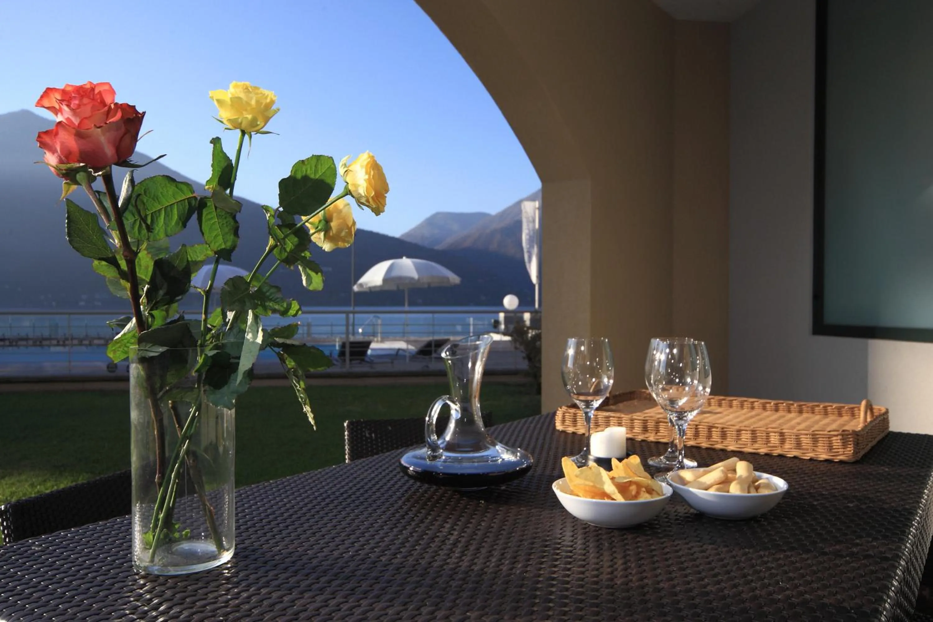 Patio in Golfo Gabella Lake Apartments
