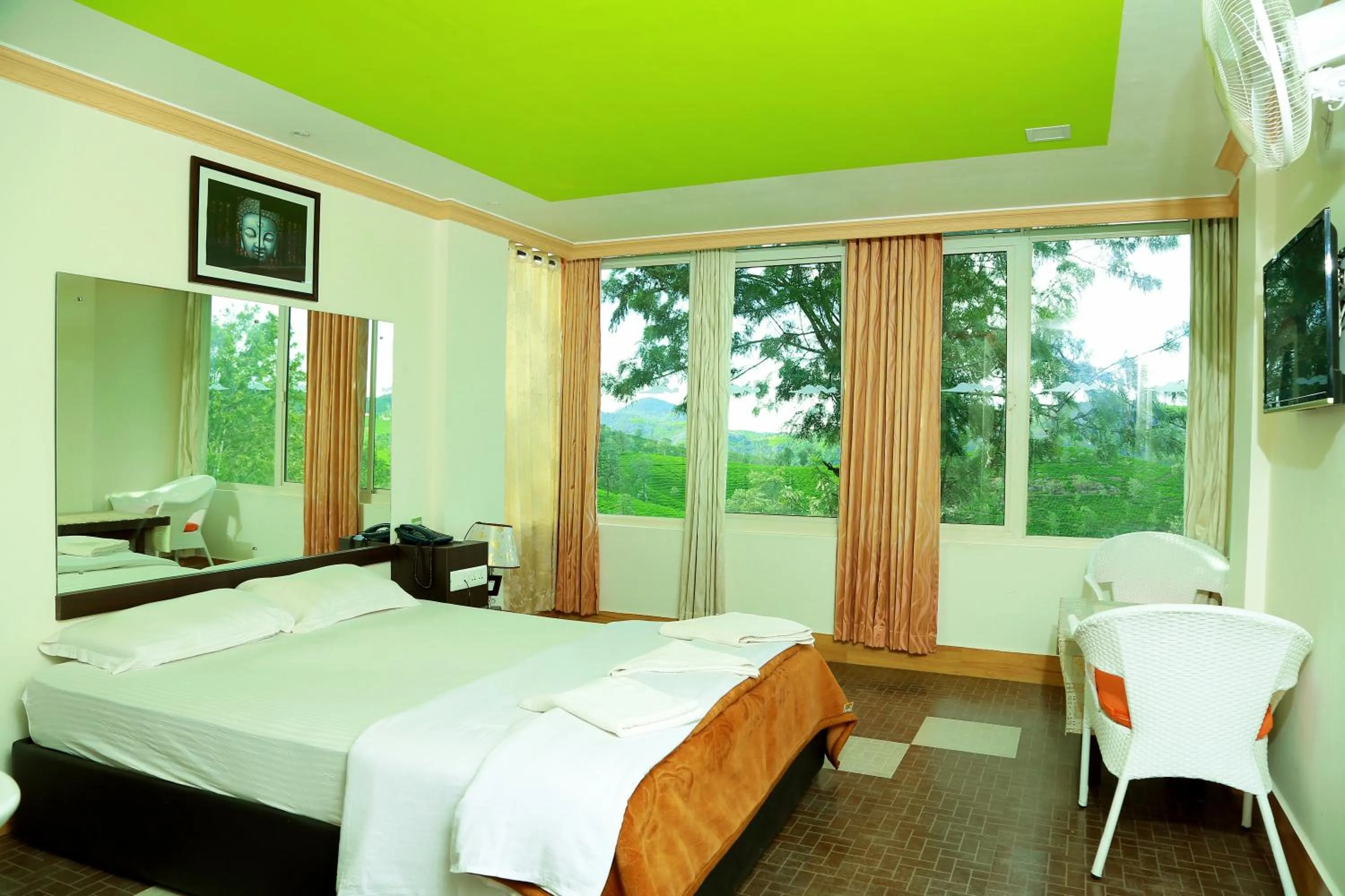 Photo of the whole room, Bed in Sunvalley Homestay