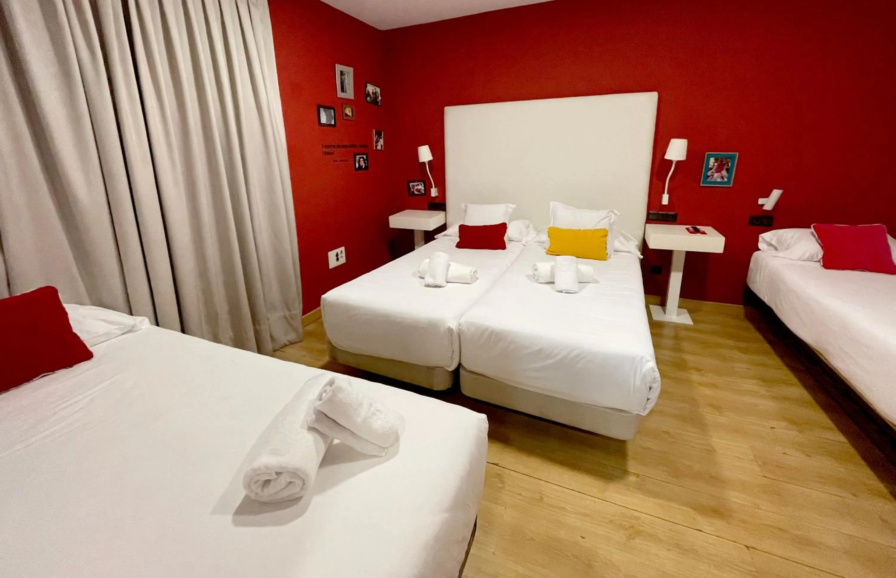 Decorative detail, Bed in Ritual Alameda Sevilla