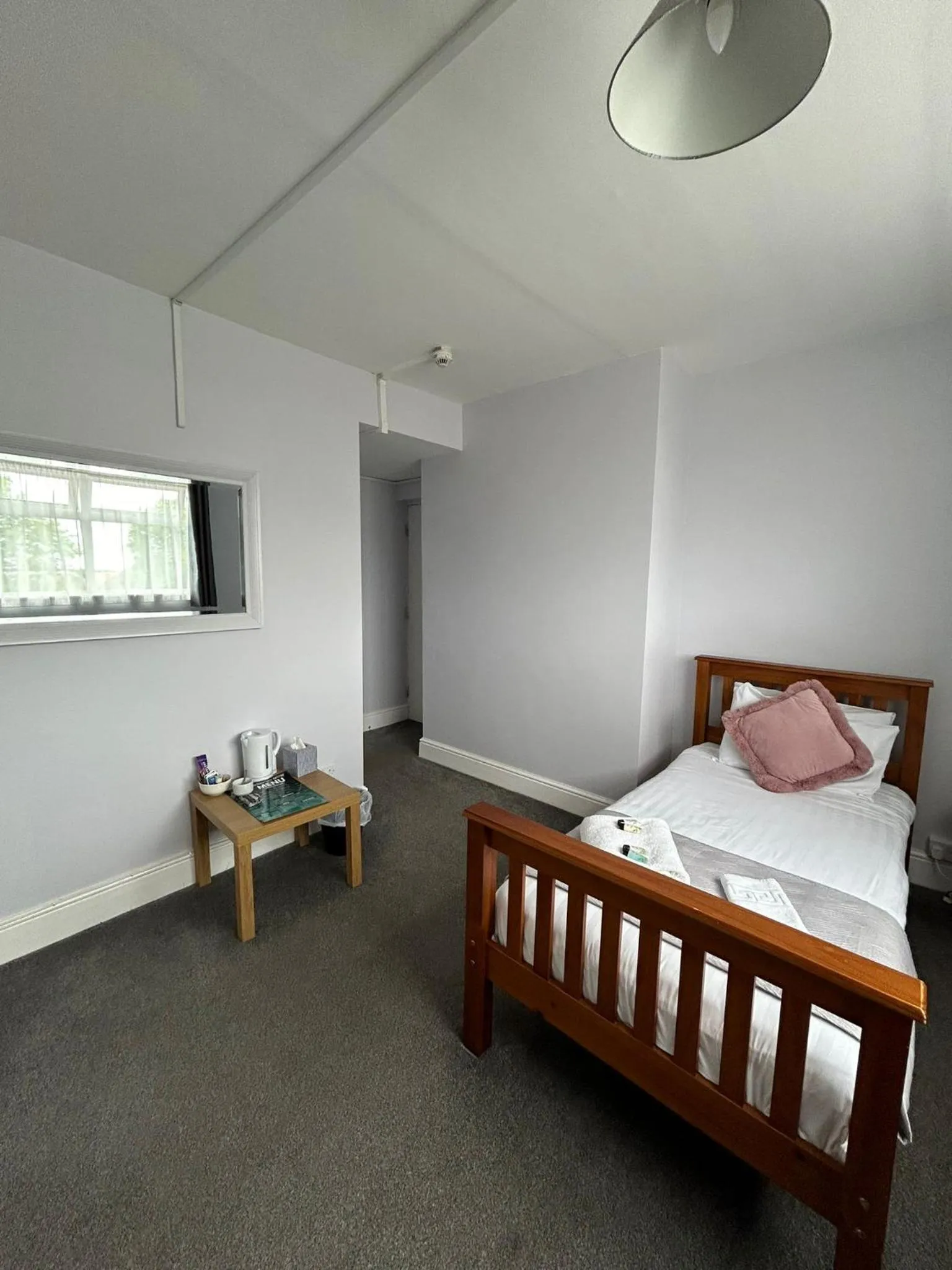 Bed in The Wheatley Hotel