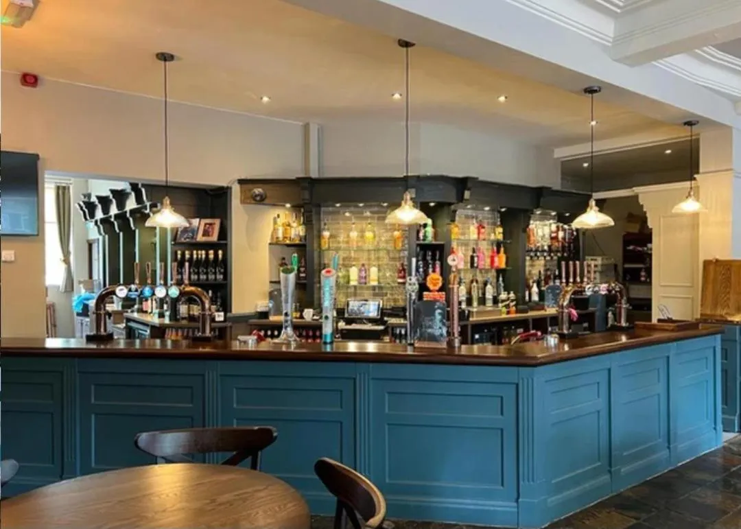 Lounge or bar in The Wheatley Hotel