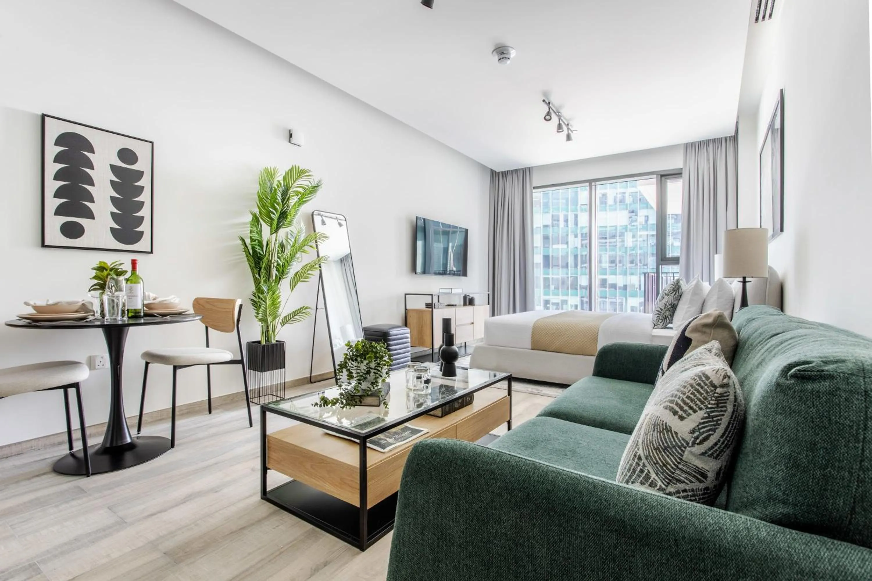 Frank Porter - Ahad Residences