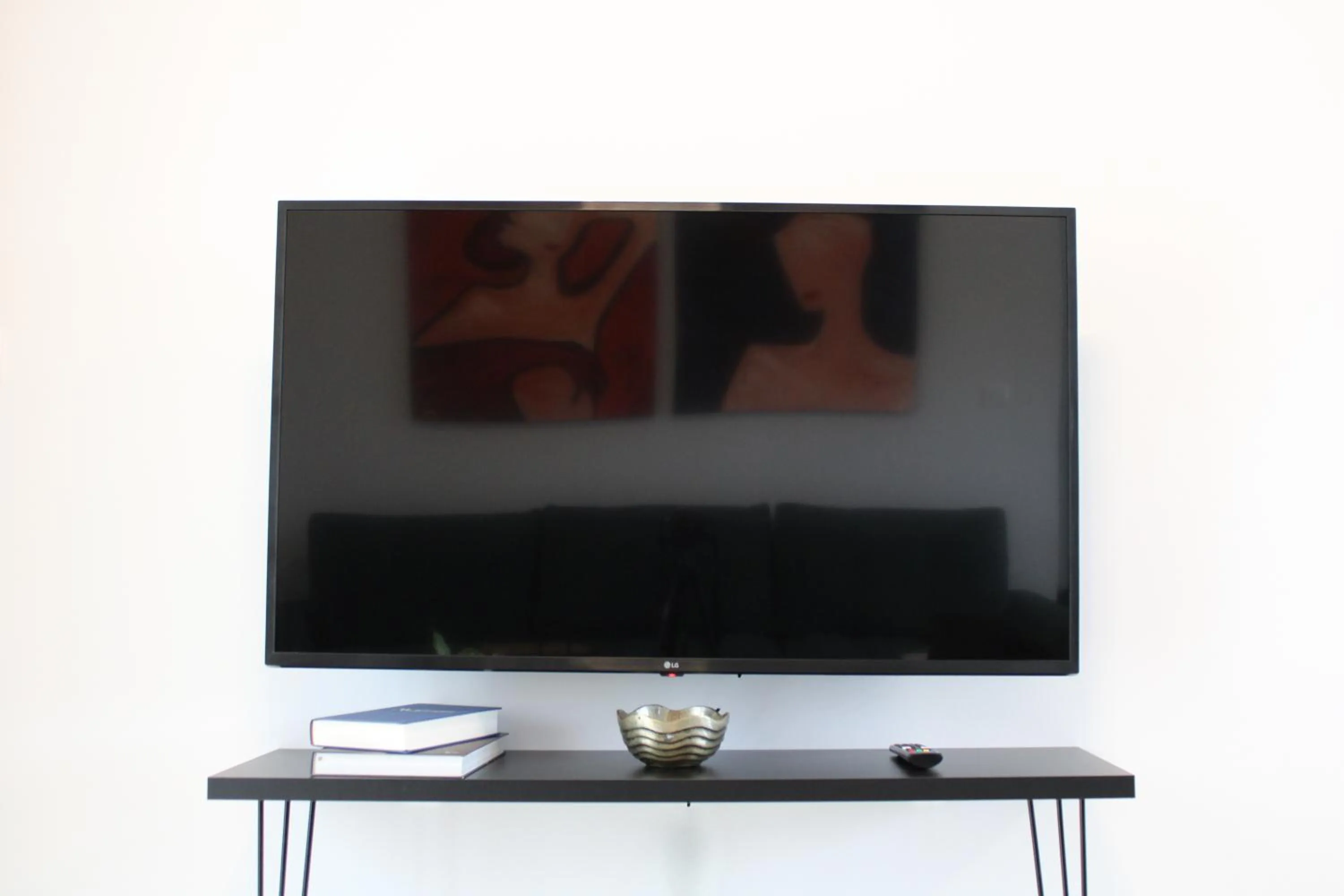 TV and multimedia in Hypnos Residence