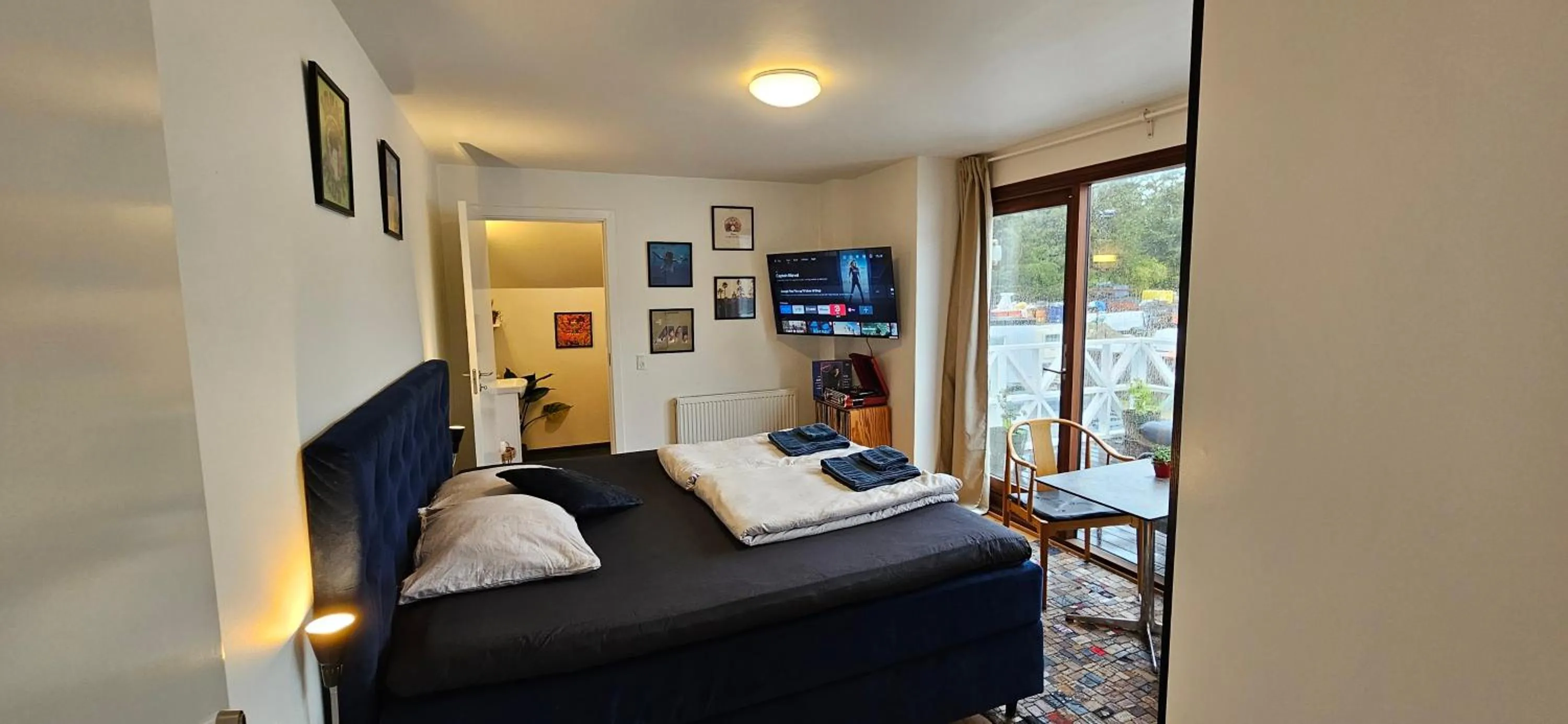 Bed in Olsson B&B
