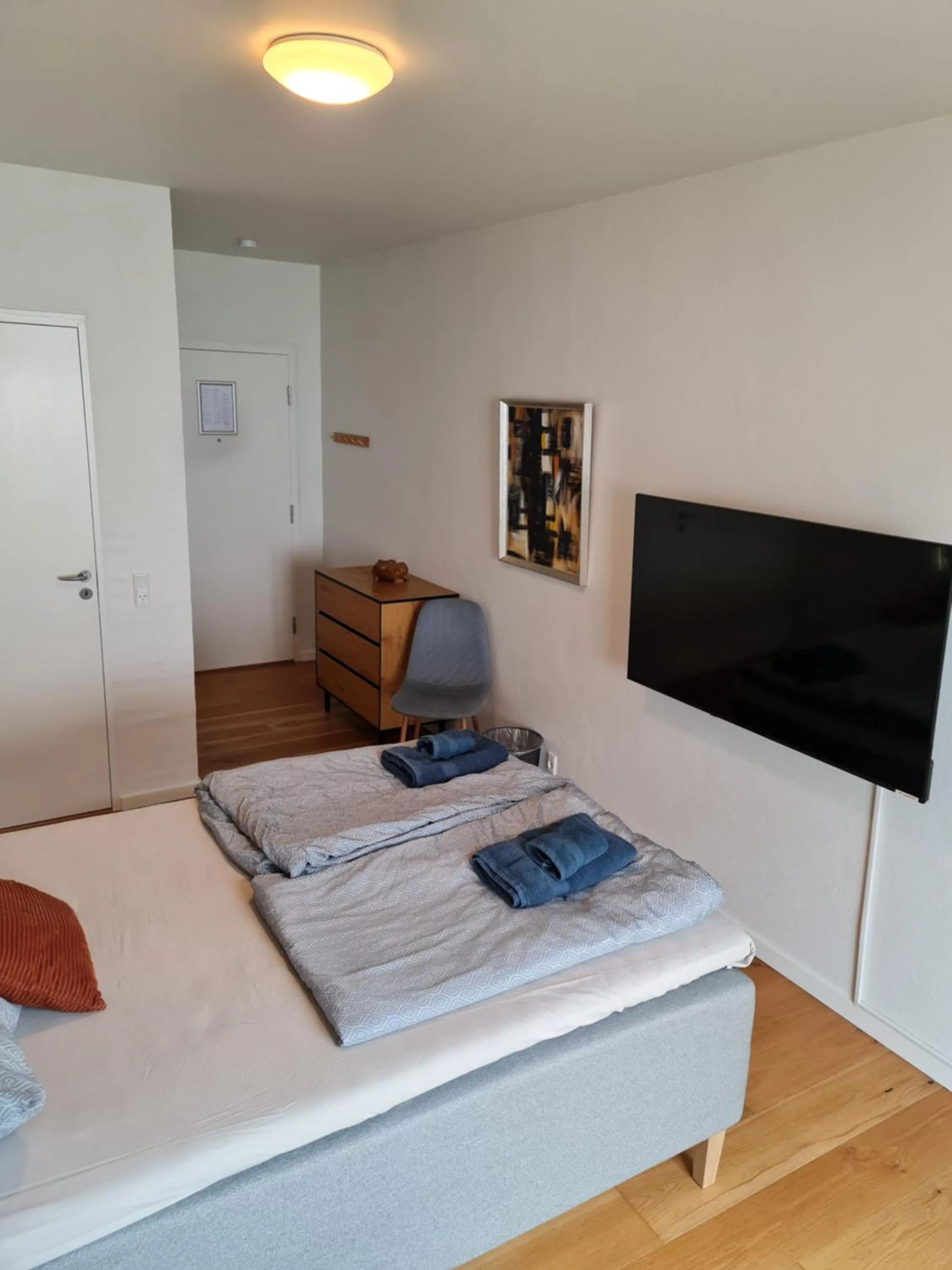 Photo of the whole room, Bed in Olsson B&B