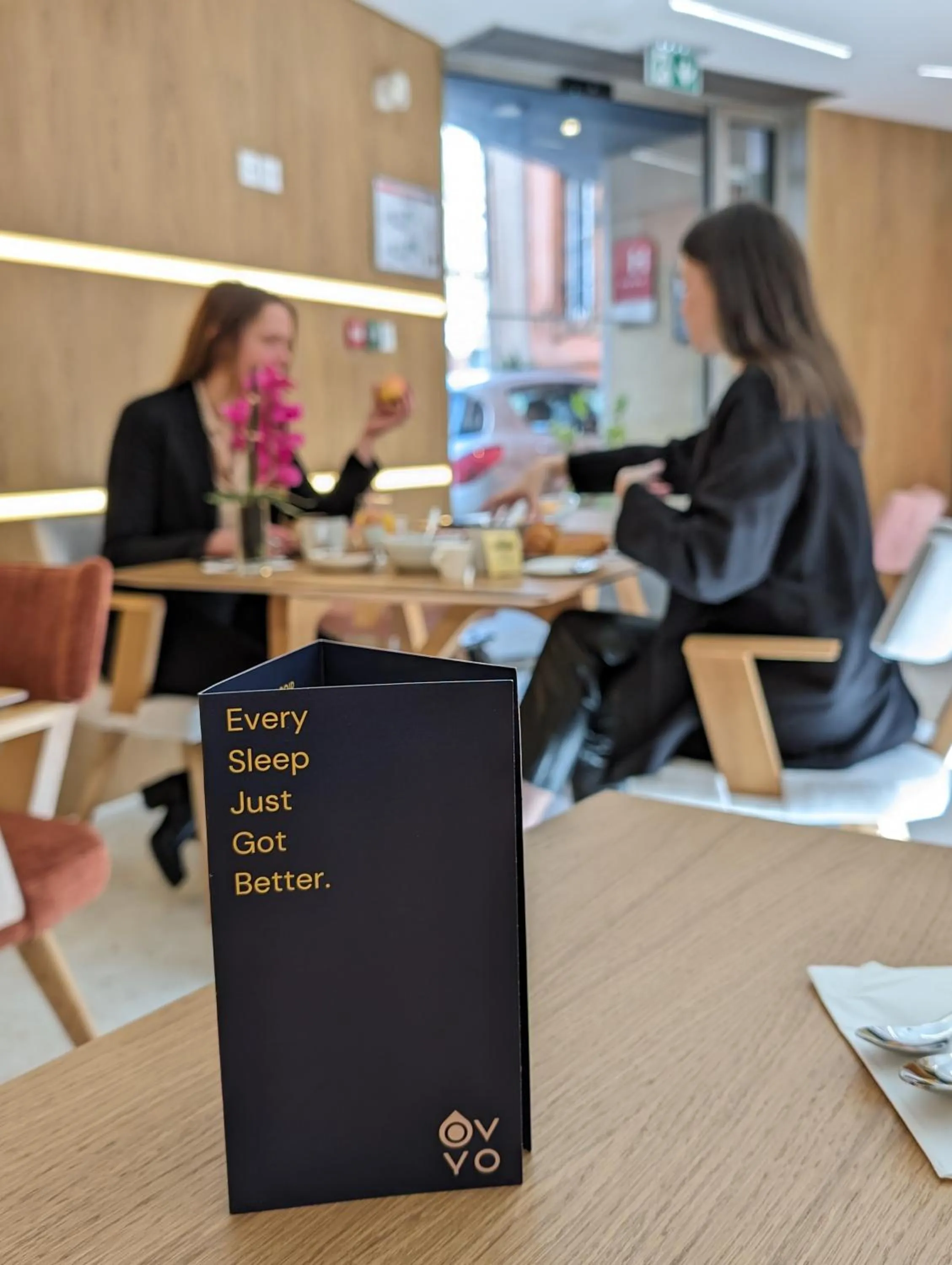 People in OVYO Hôtel