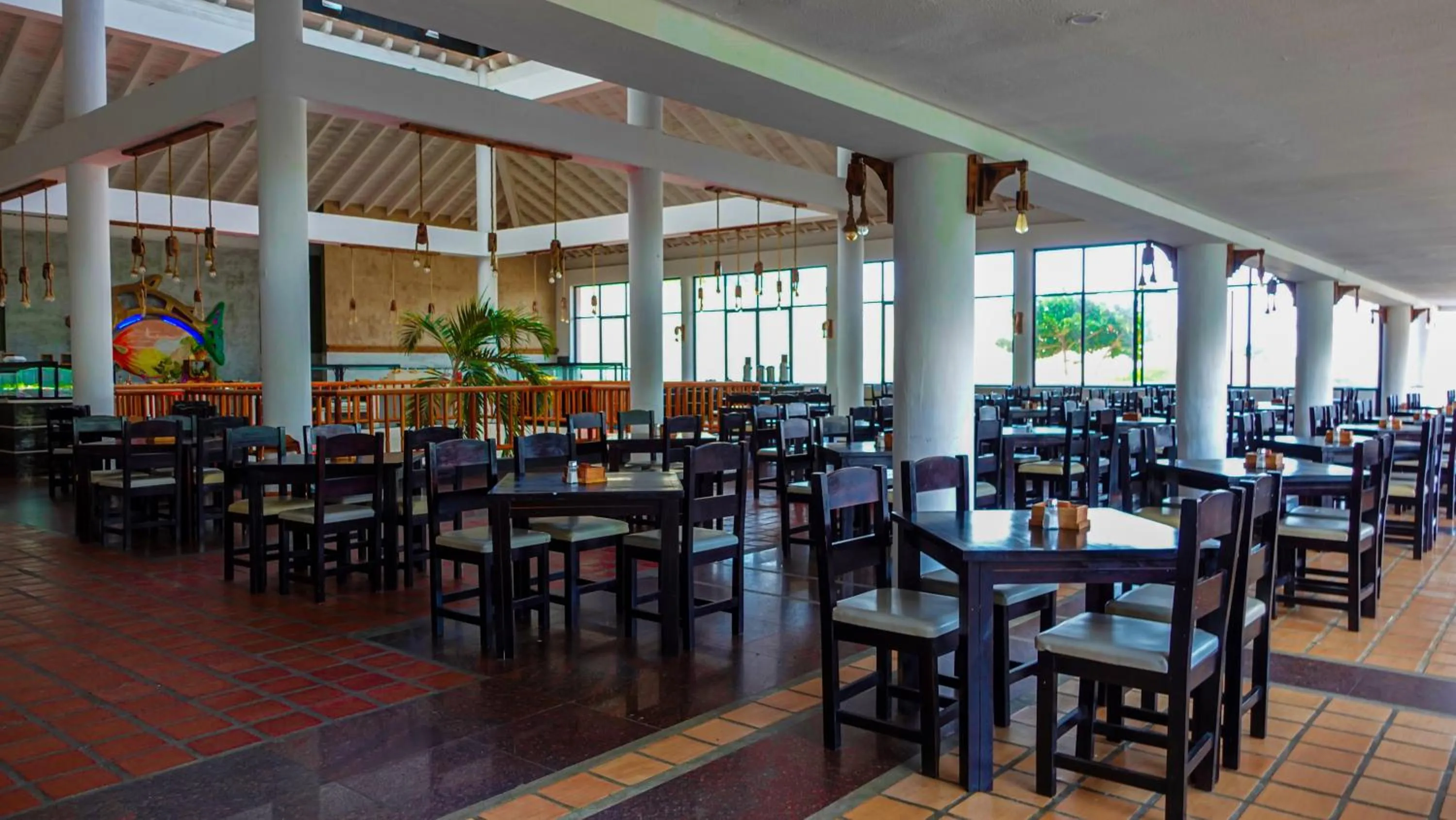 Restaurant/places to eat in Sunsol Ecoland