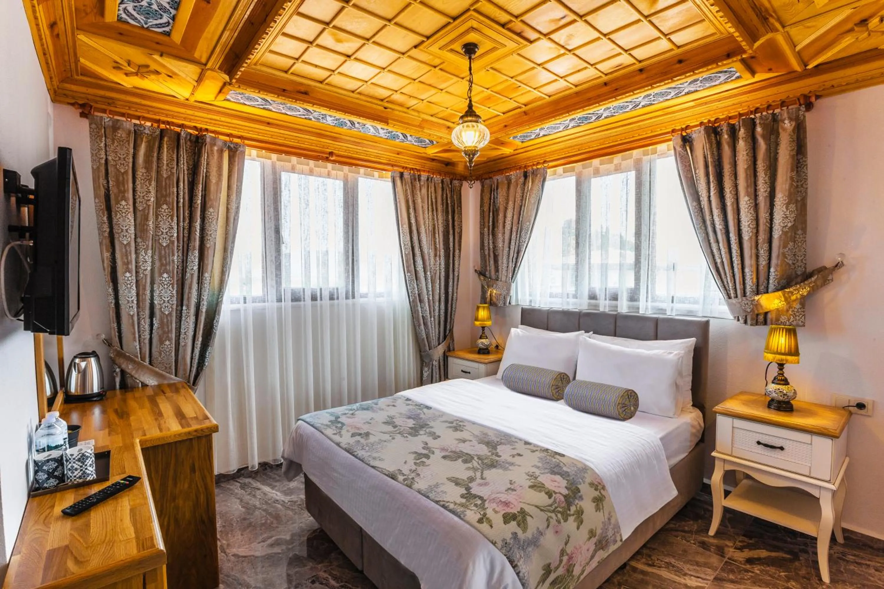 Bedroom, Bed in Gumus Konak