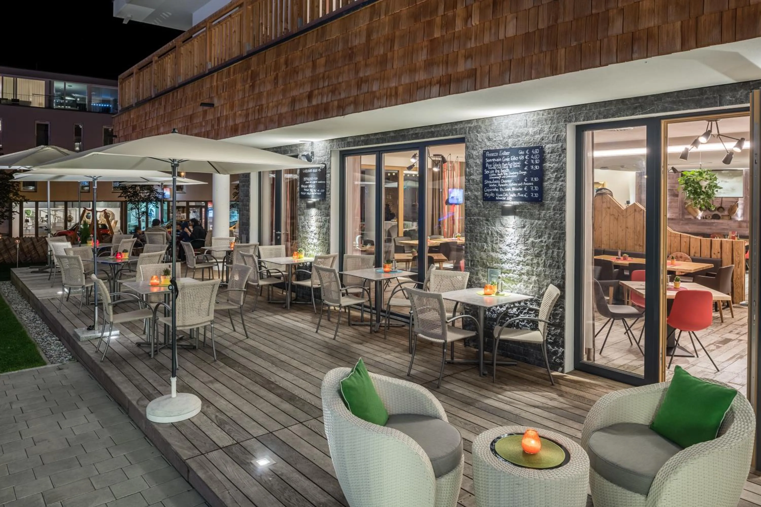 Balcony/Terrace in AlpenParks Hotel & Apartment Central Zell am See