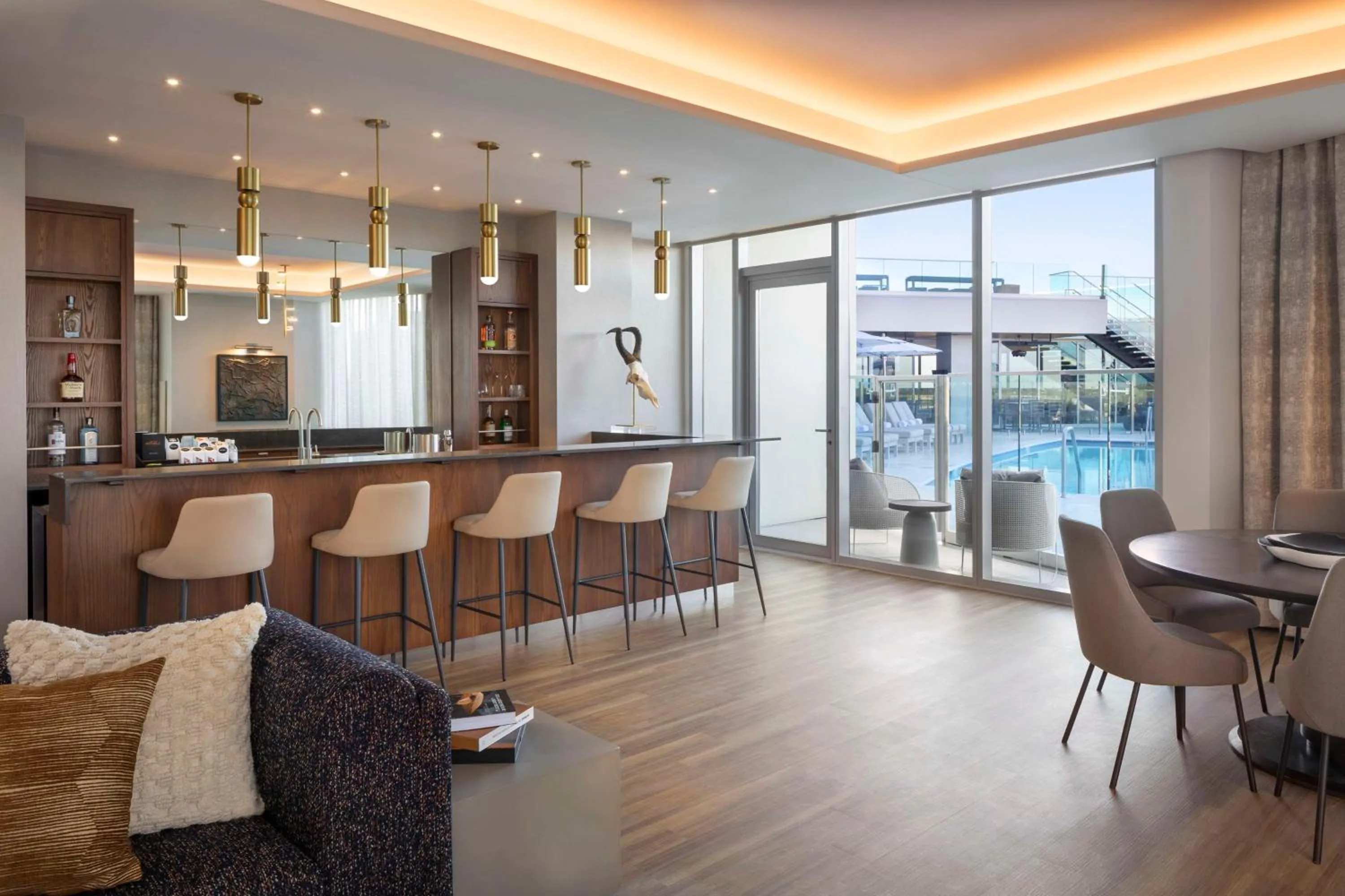 Kitchen or kitchenette in Caesars Republic Scottsdale, a Hilton Hotel