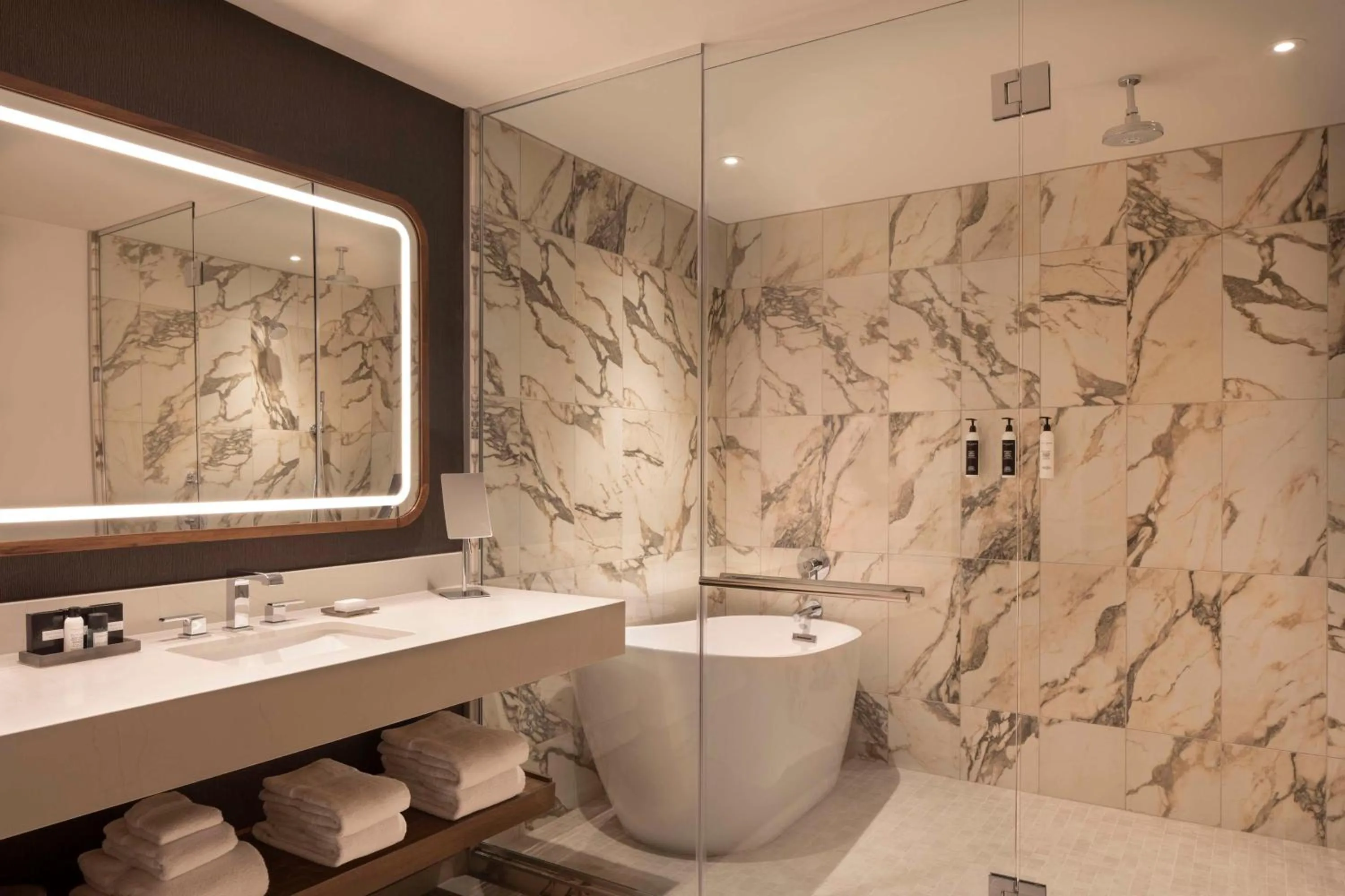 Bathroom in Caesars Republic Scottsdale, a Hilton Hotel