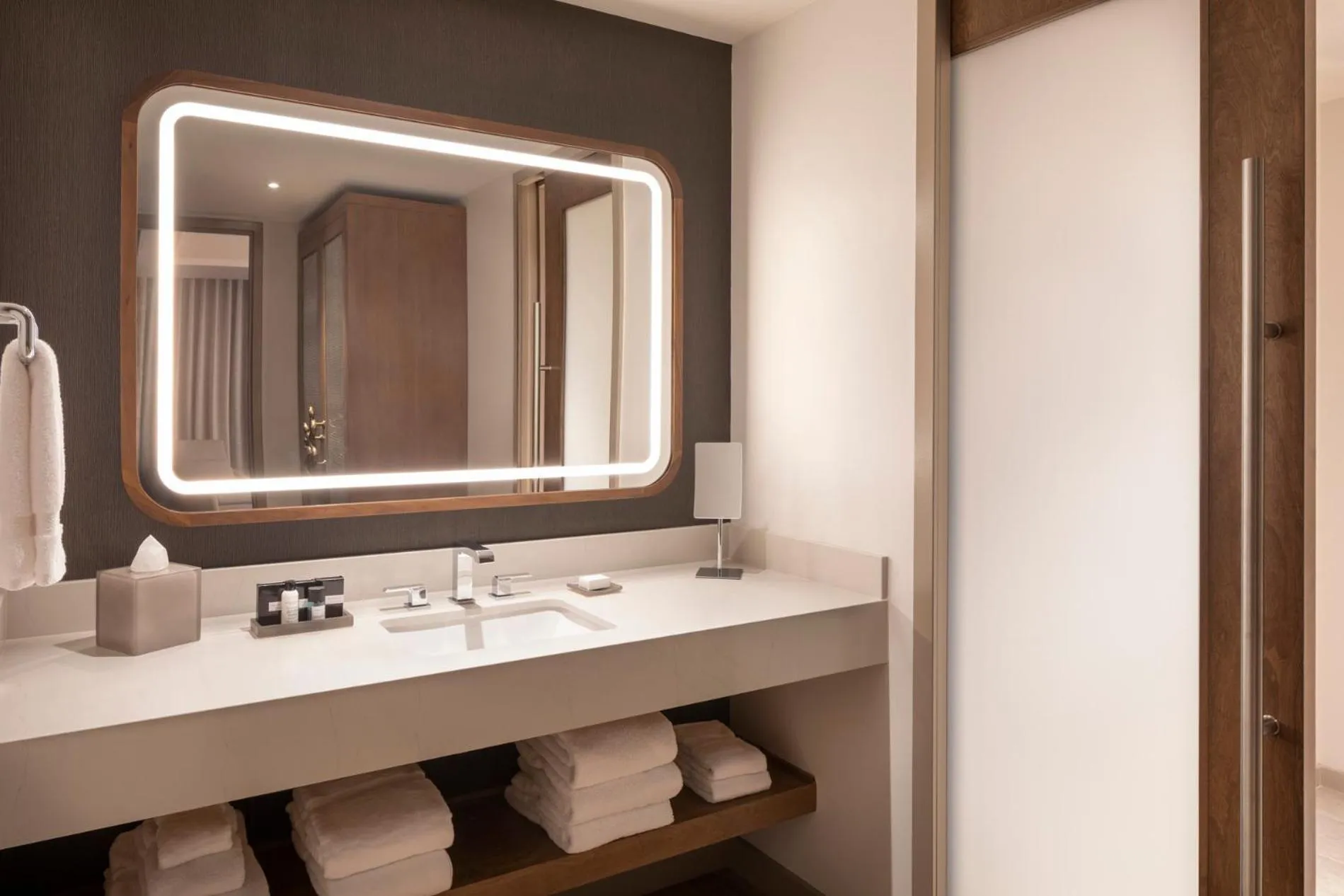 Bathroom in Caesars Republic Scottsdale, a Hilton Hotel