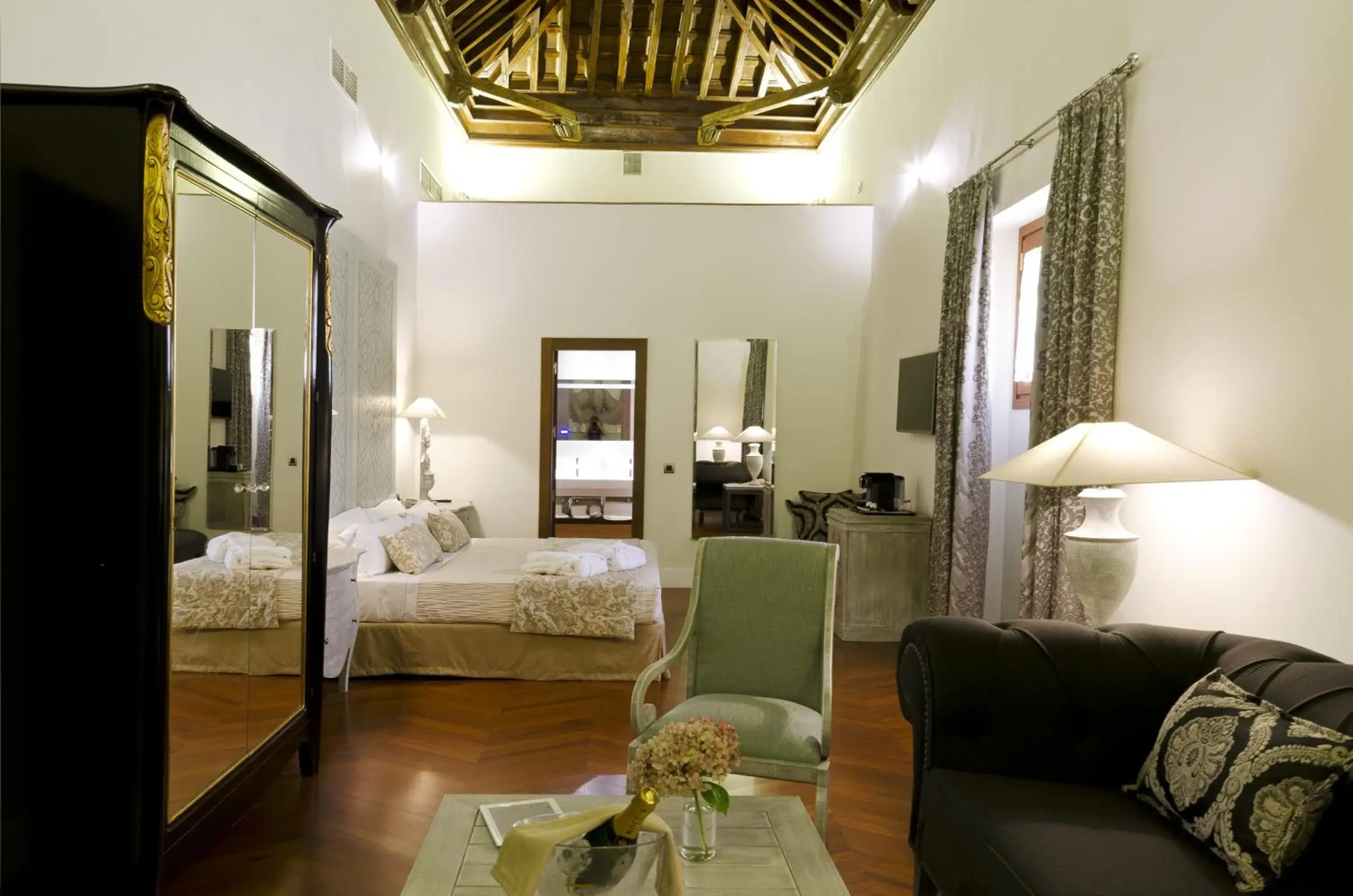 Bedroom, Bed in Palacio Pinello Bedroom, Bed in Palacio Pinello