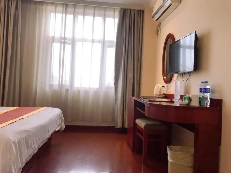 GreeTree Inn JiangSu Suzhou Taiping High-speed North Station Express Hotel
