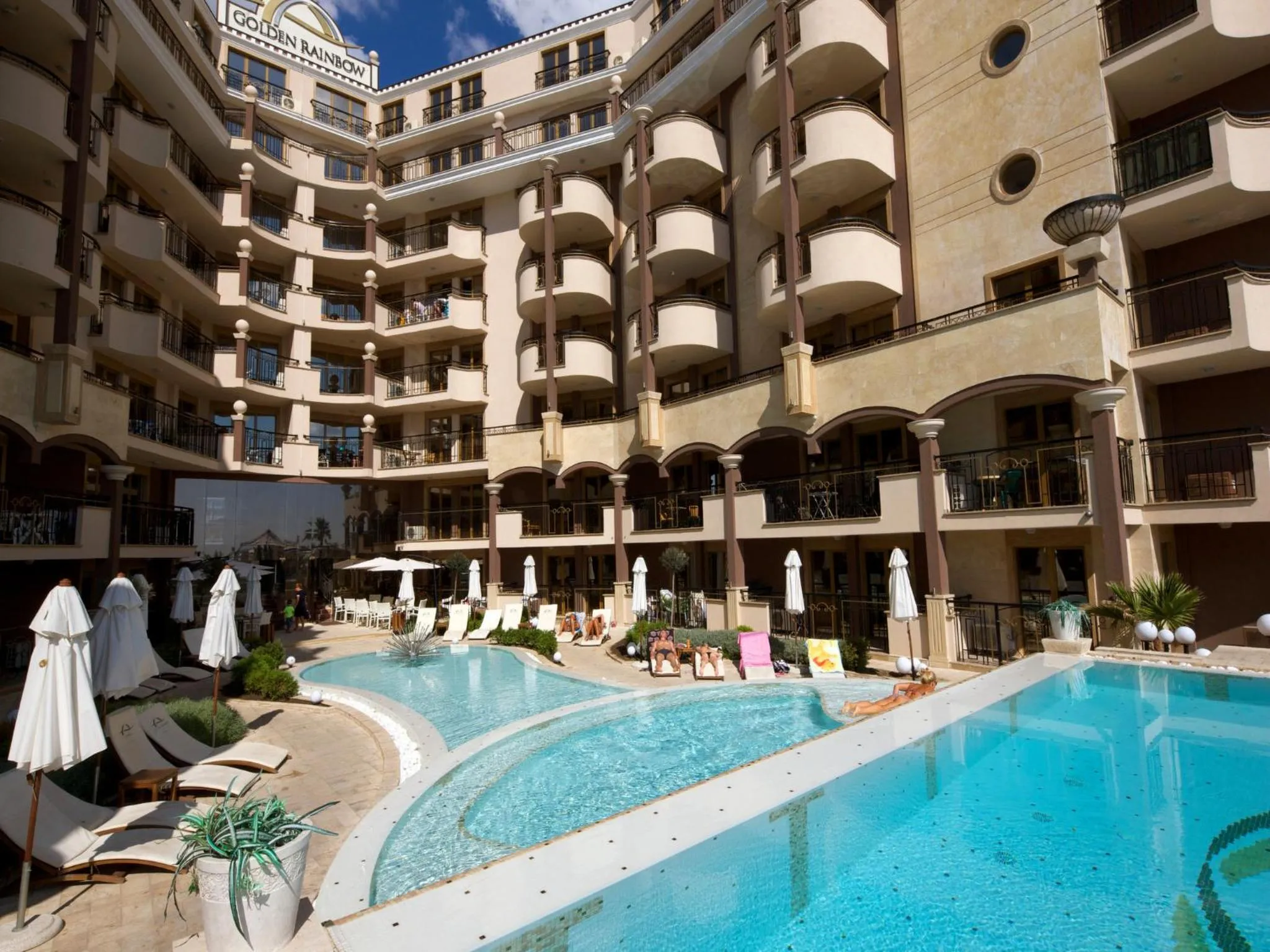 Patio in Hotel Golden Ina - Ultra All Inclusive - Beachfront