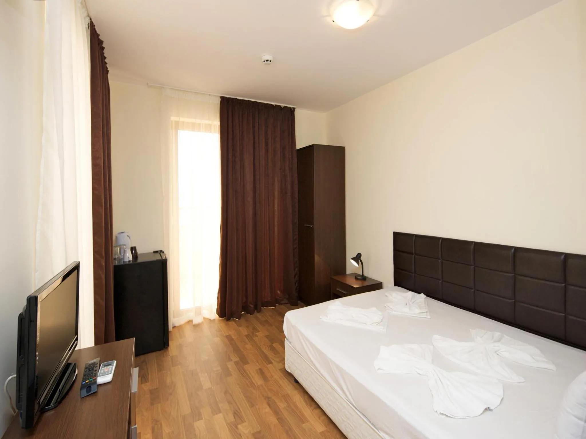 Photo of the whole room, Bed in Hotel Golden Ina - Ultra All Inclusive - Beachfront