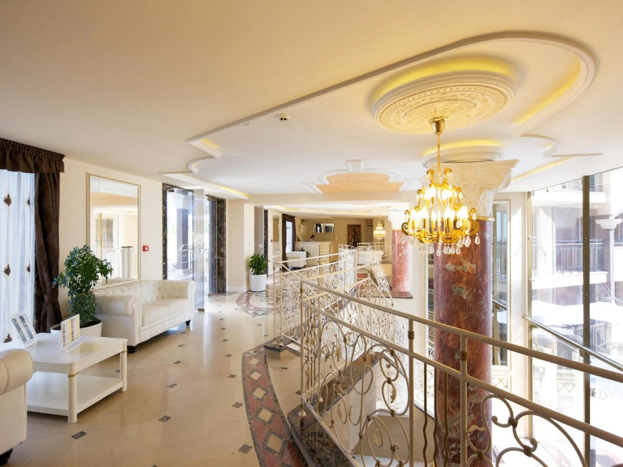 Lobby or reception in Hotel Golden Ina - Ultra All Inclusive - Beachfront