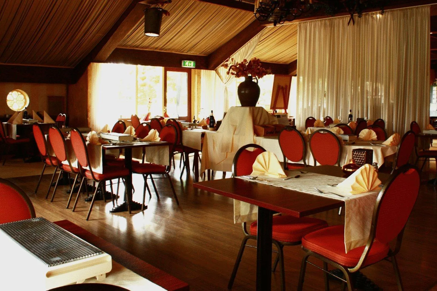 Restaurant/places to eat in Hotel & Restaurant 'T Holt