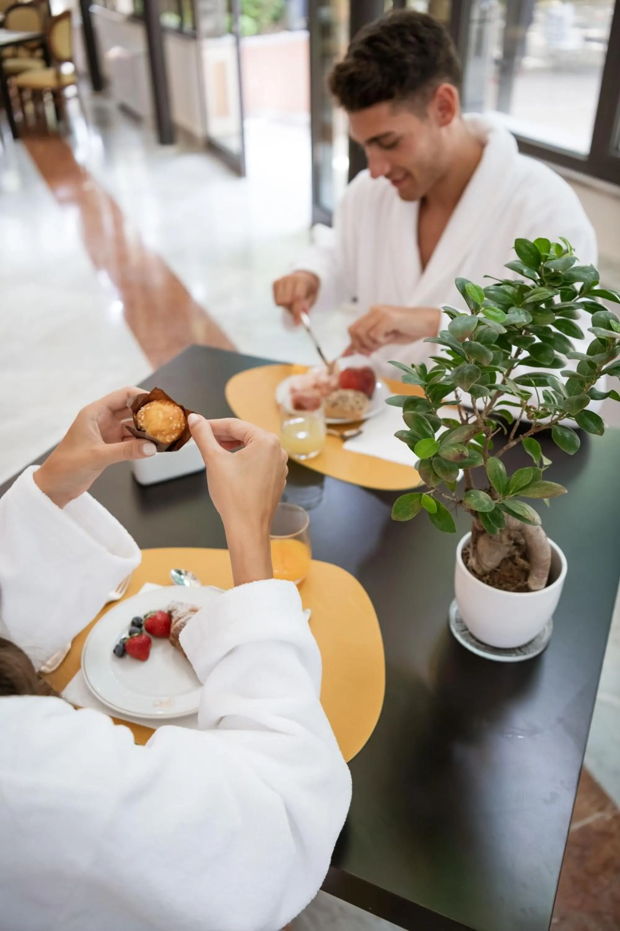 Restaurant/places to eat in Grand Hotel Telese