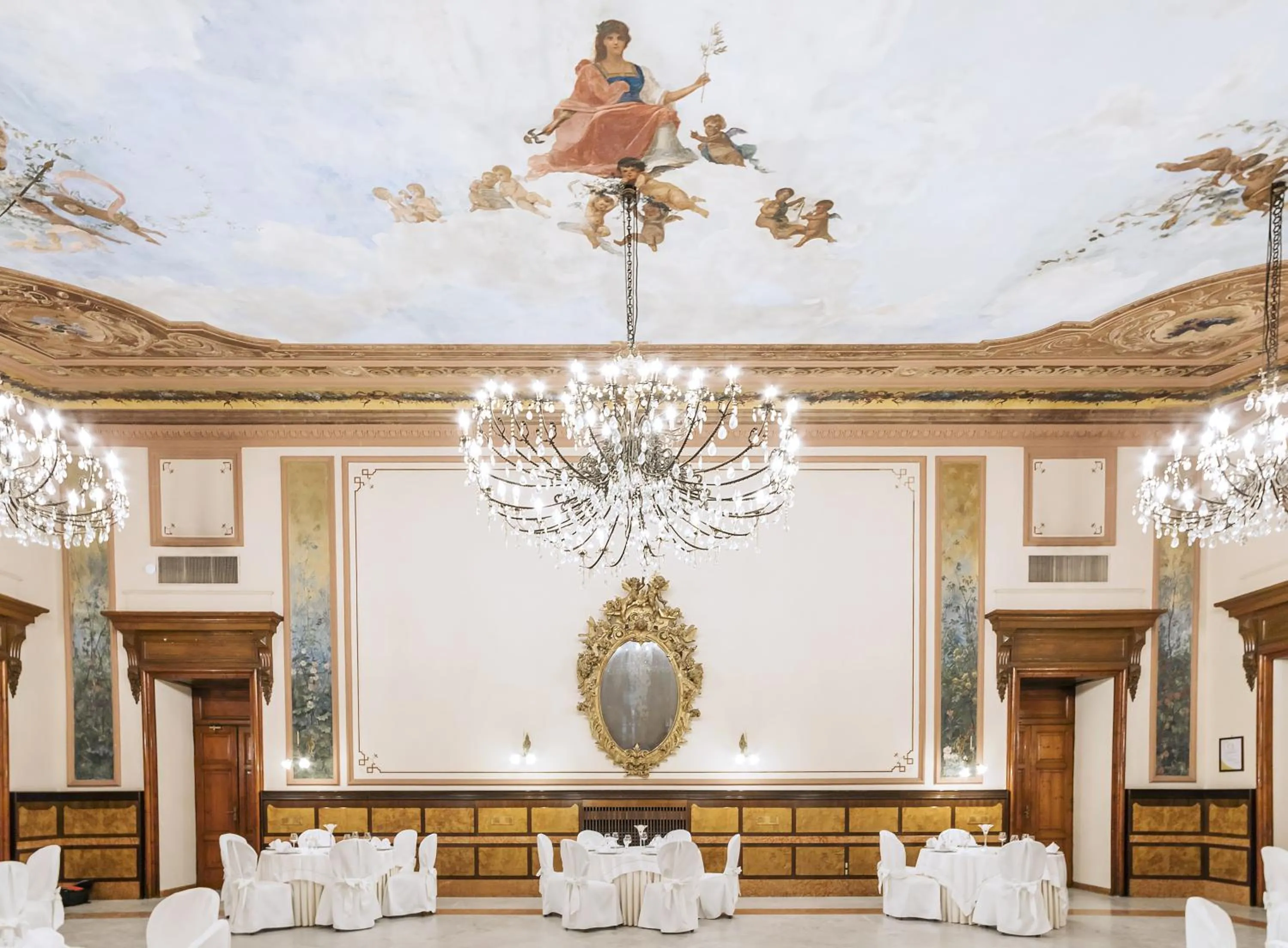 Banquet/Function facilities in Grand Hotel Telese