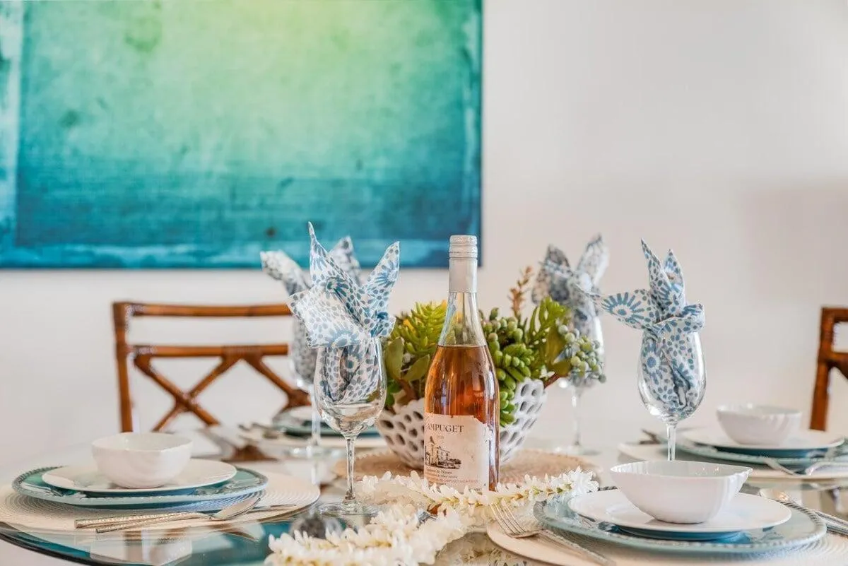 Lauloa 105 · LOA 105 2BD OceanFront Getaway w AC Pool