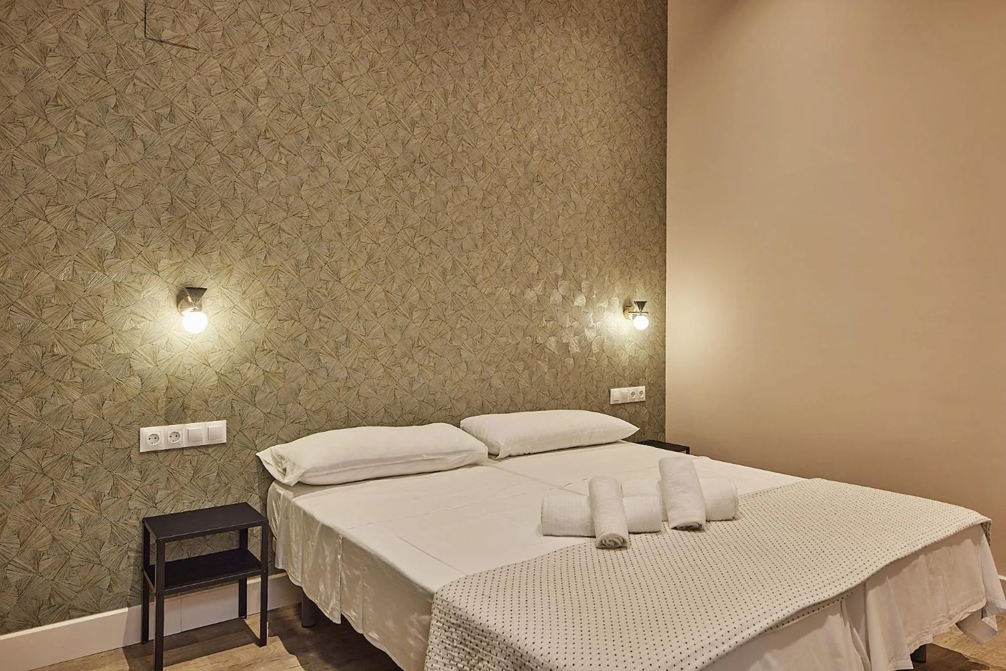 Bedroom, Bed in VG - Villa de Andas suites