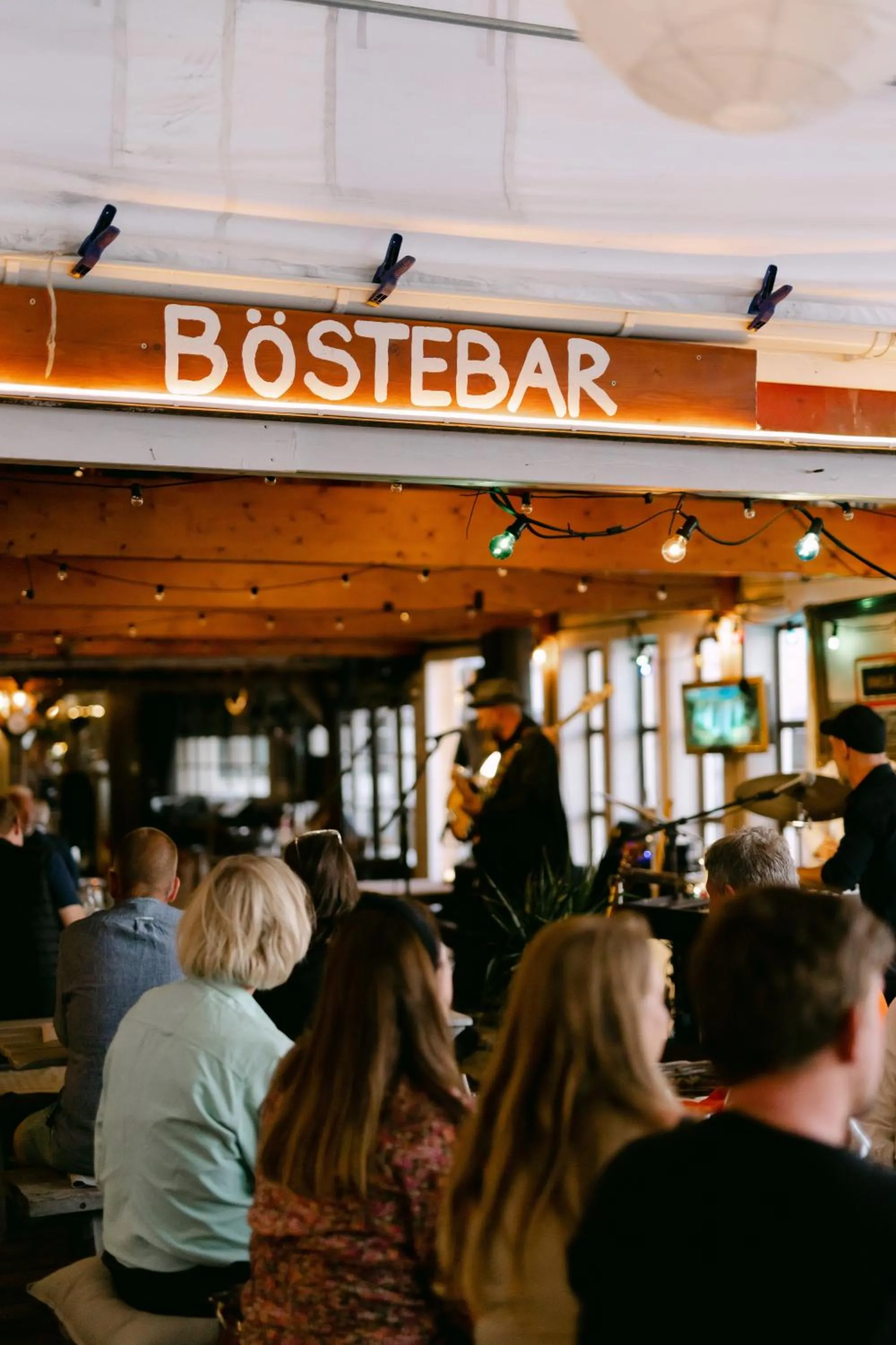 Restaurant/places to eat in Grebys Hotell & Restaurang