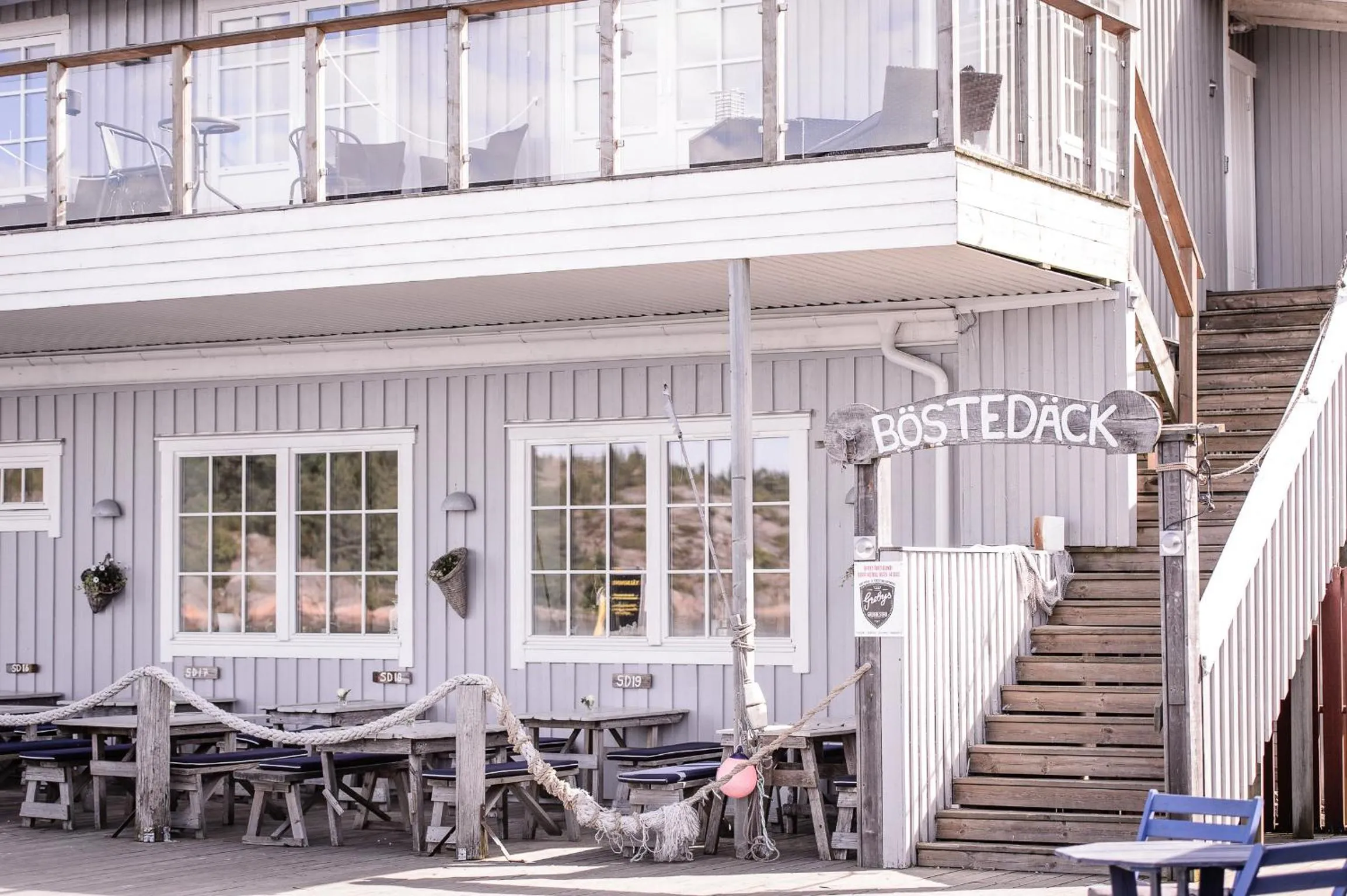 Restaurant/places to eat in Grebys Hotell & Restaurang
