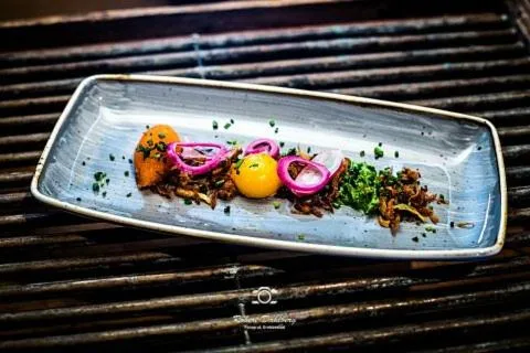 Restaurant/places to eat in Grebys Hotell & Restaurang