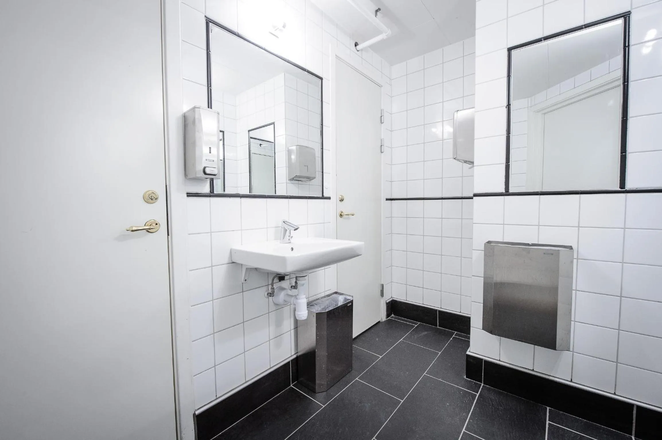 Toilet in Grebys Hotell & Restaurang