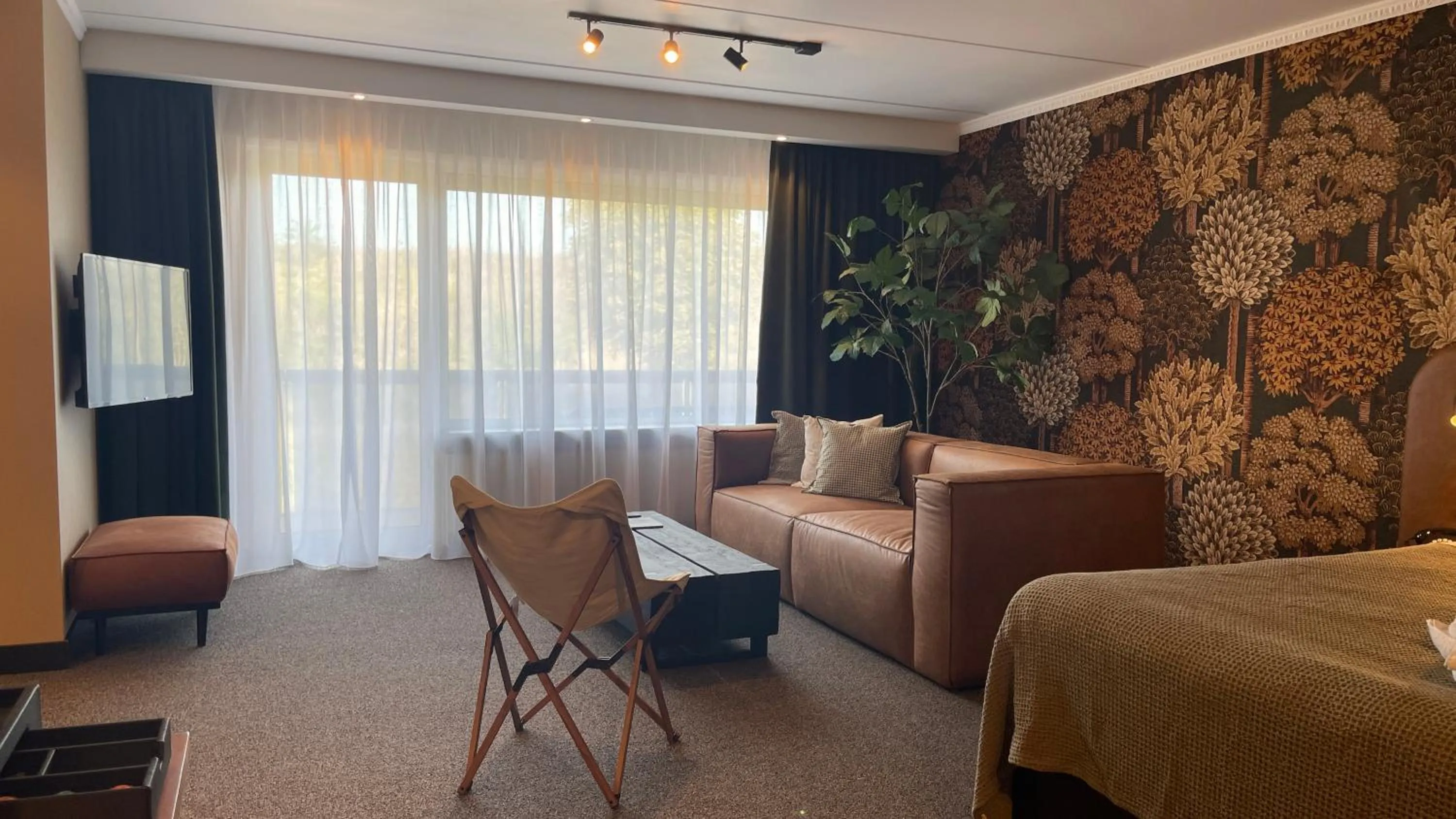 Seating area, Bed in Van der Valk Cuijk - Nijmegen