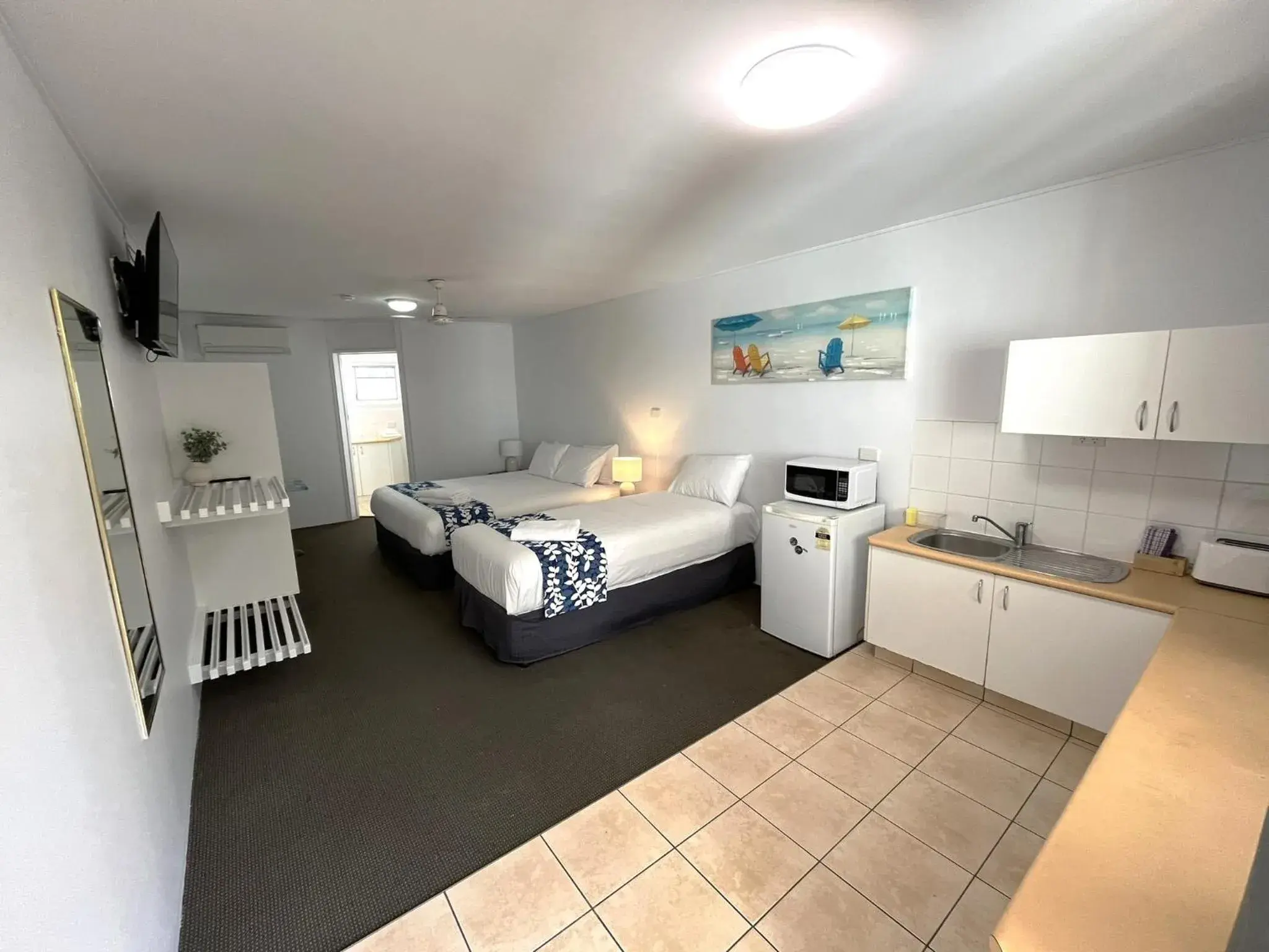 Triple Room in Browns Broadbeach Triple Room in Browns Broadbeach