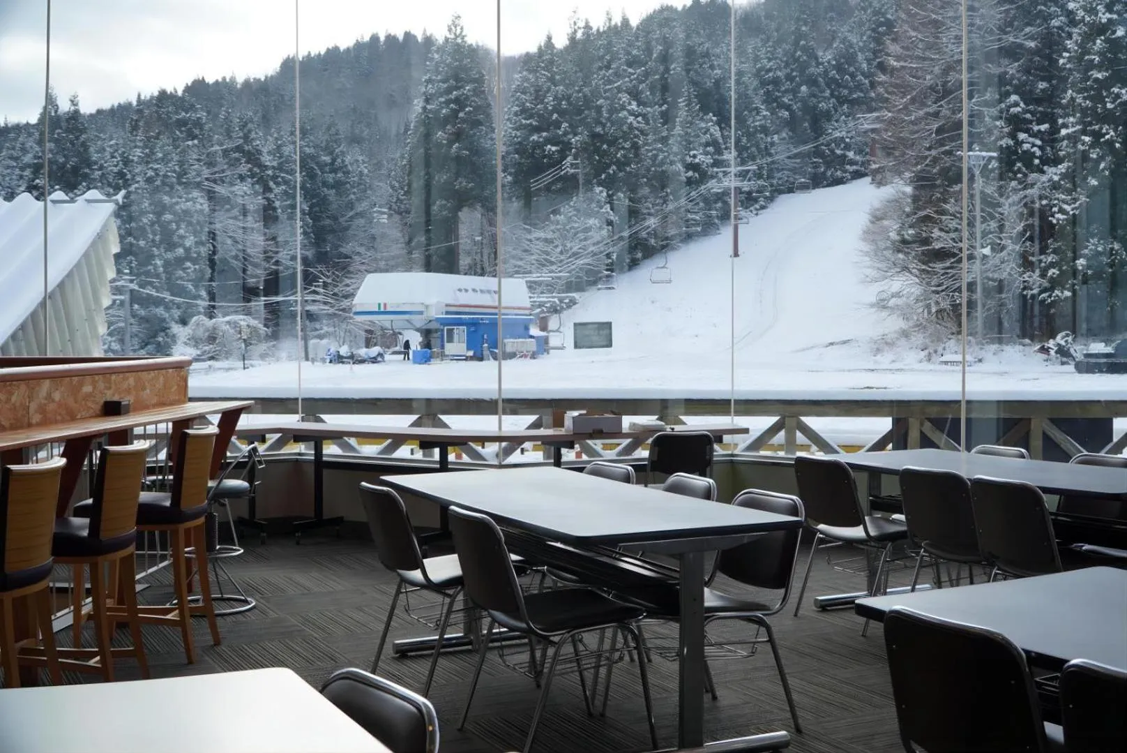 Skiing in WHITE HOTEL GRAND HAKUBA