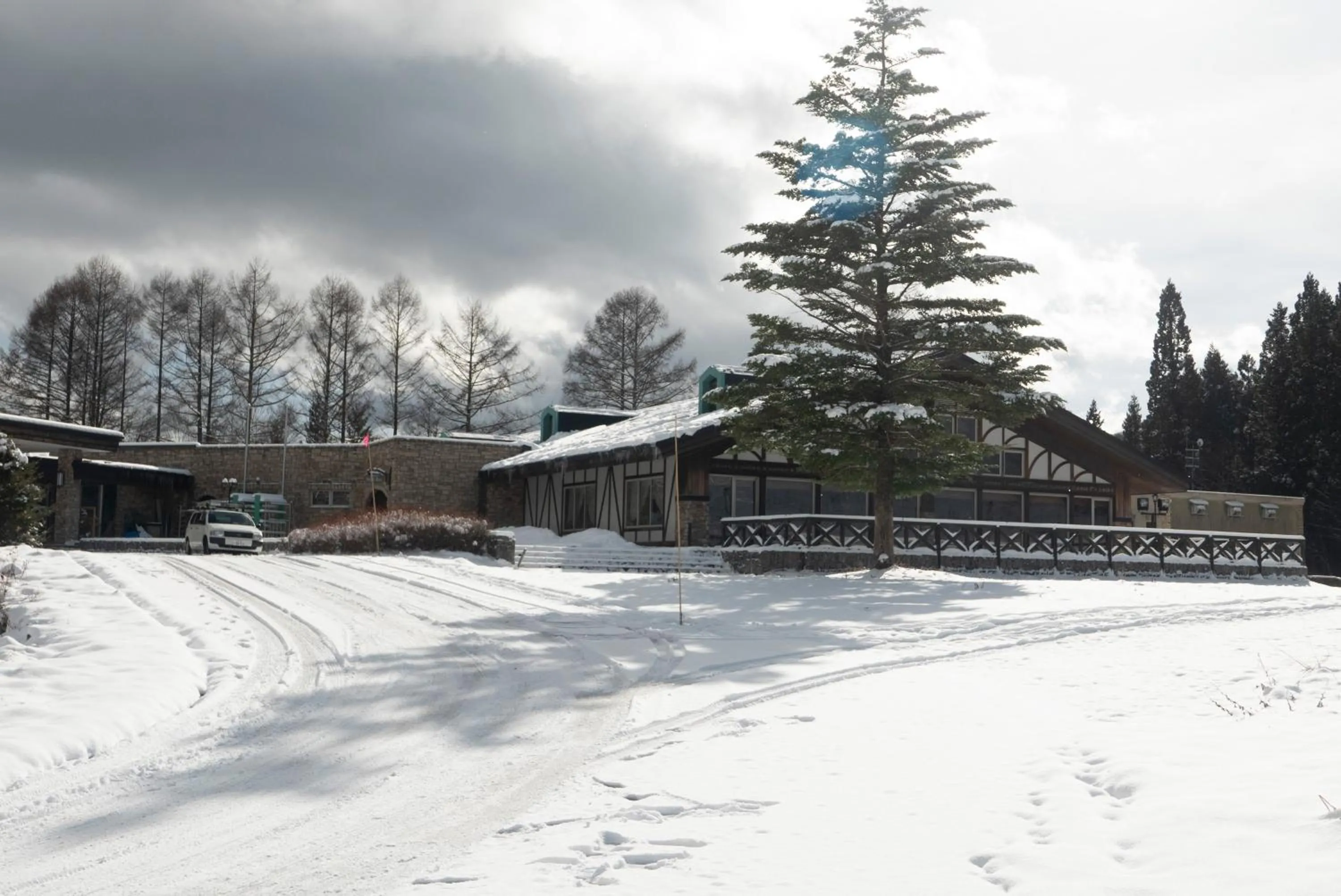 Property building in WHITE HOTEL GRAND HAKUBA