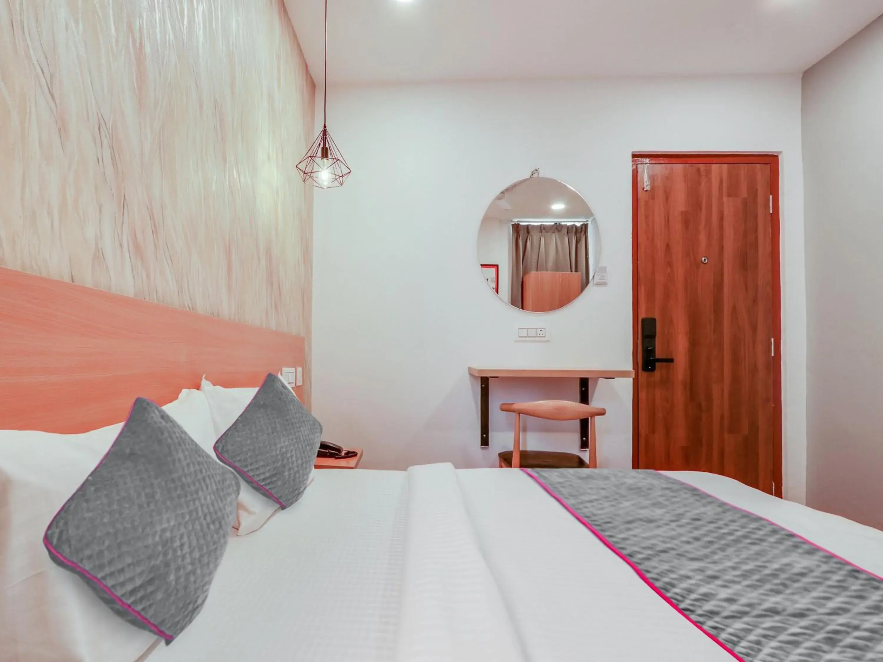 Bedroom, Bed in Super Townhouse CASA GRAND Bedroom, Bed in Super Townhouse CASA GRAND