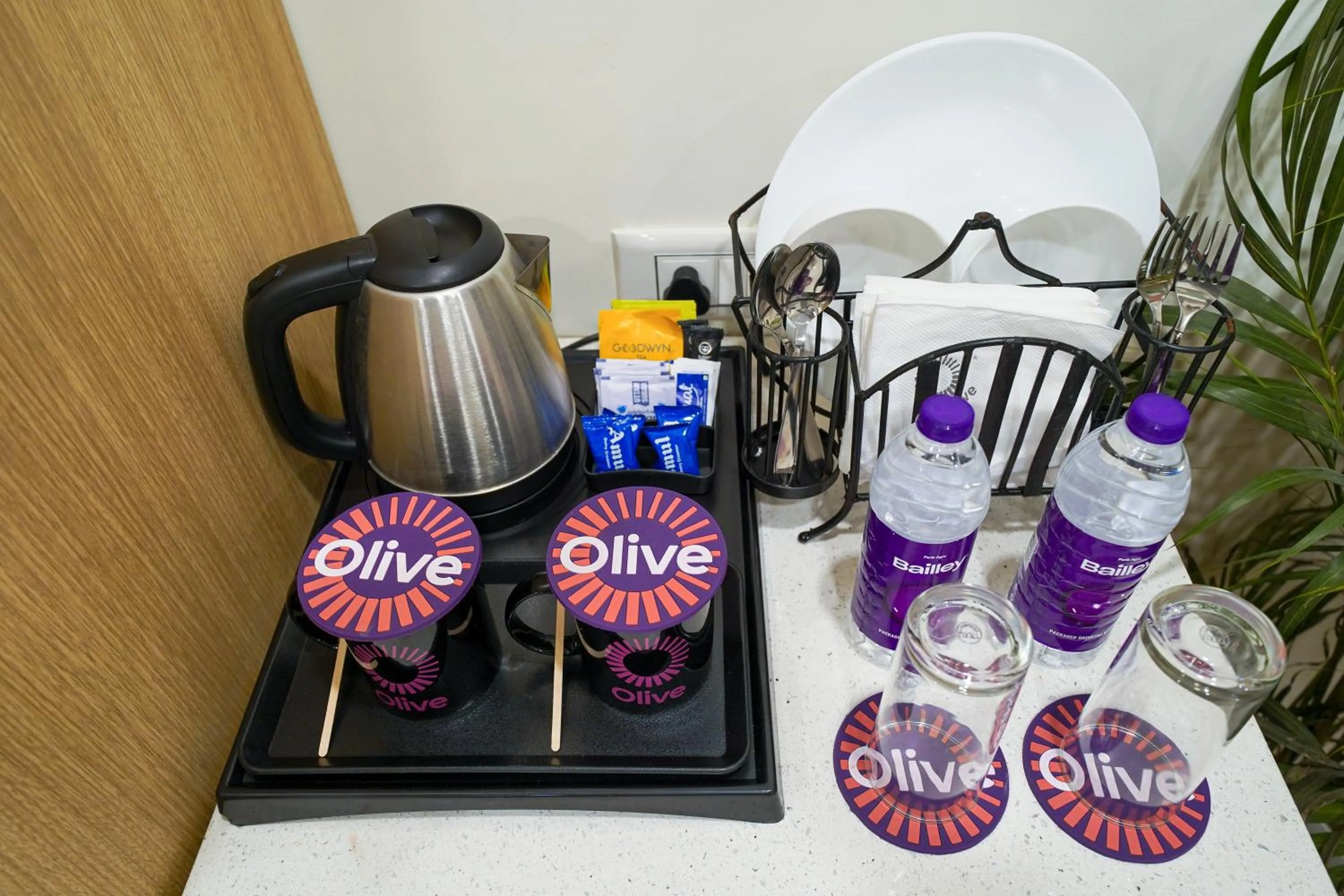 Coffee/tea facilities in Olive Hotel Hosa Road Metro by Embassy Group