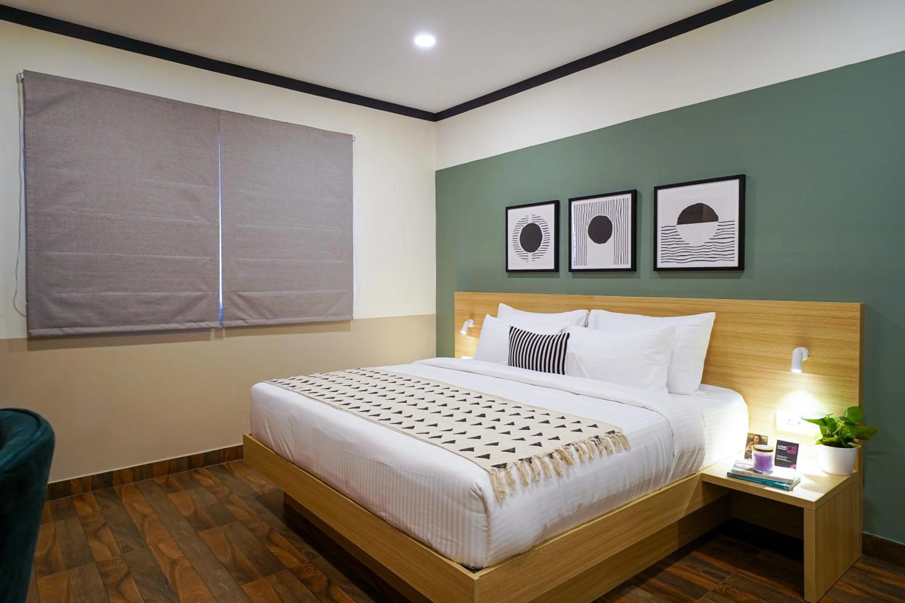 Bed in Olive Hotel Hosa Road Metro by Embassy Group
