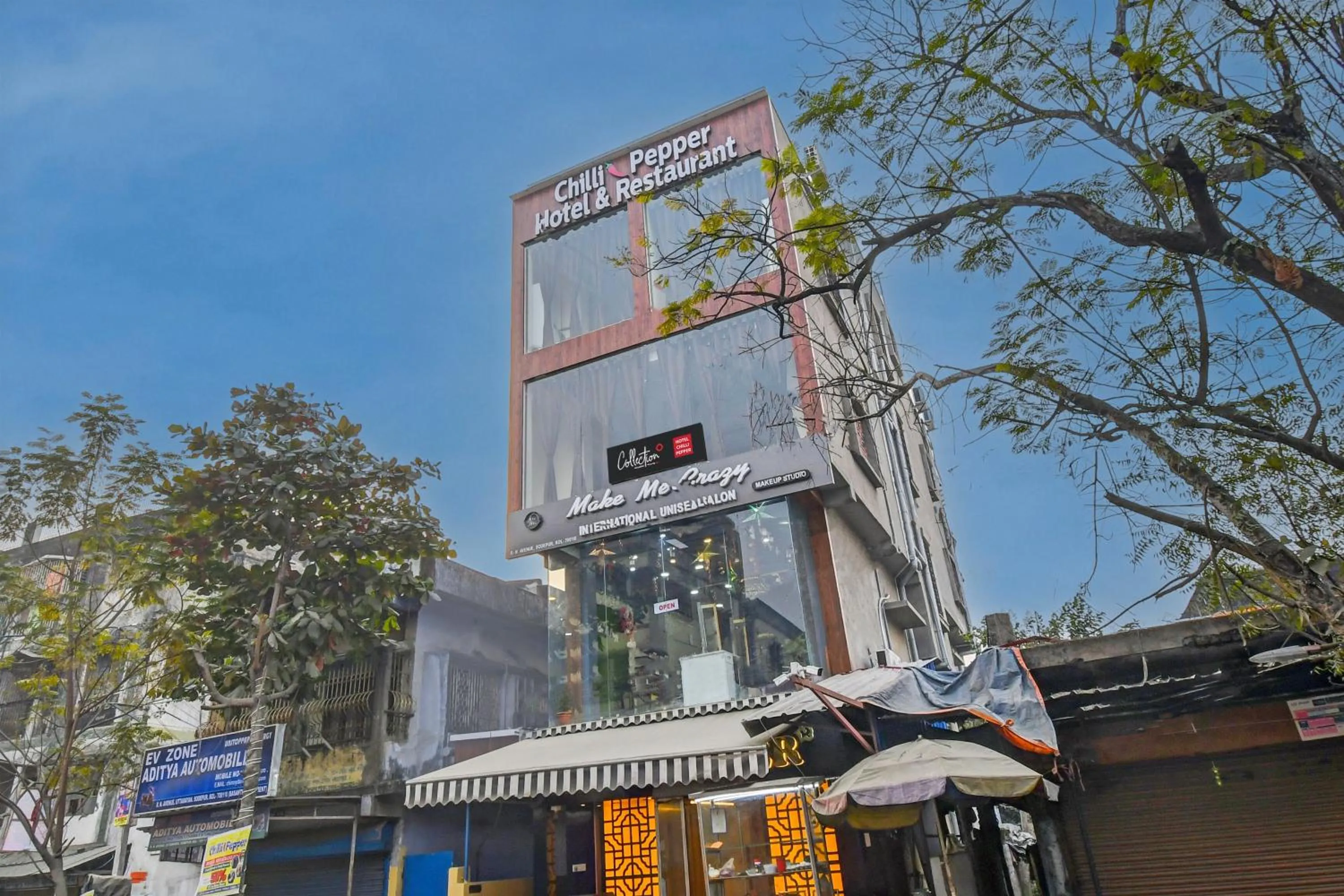 Facade/entrance in Hotel O Chilli Pepper Hotel and Restaurant