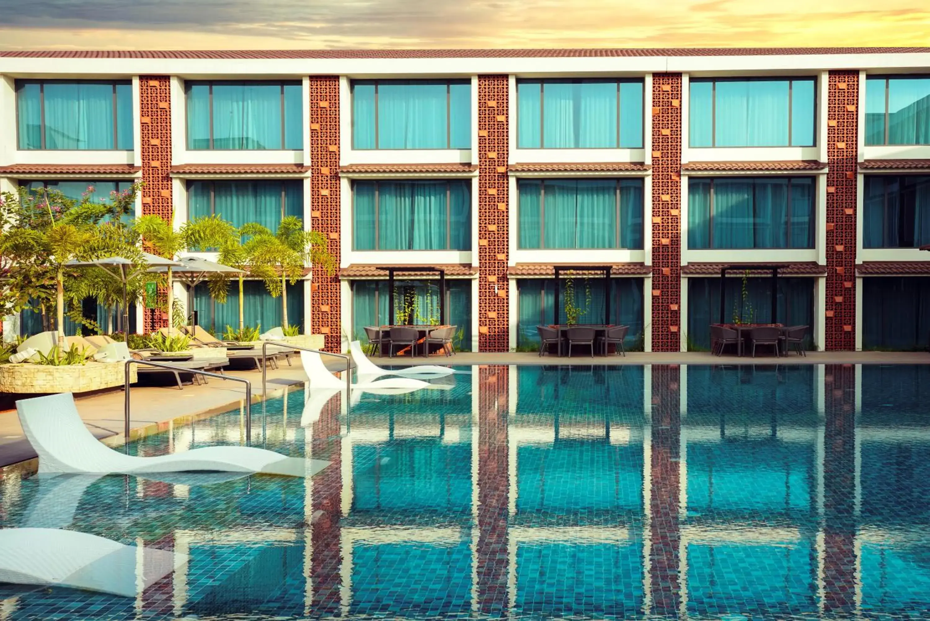 Swimming pool in Elements by Rosetta- Varca, Goa Swimming pool in Elements by Rosetta- Varca, Goa