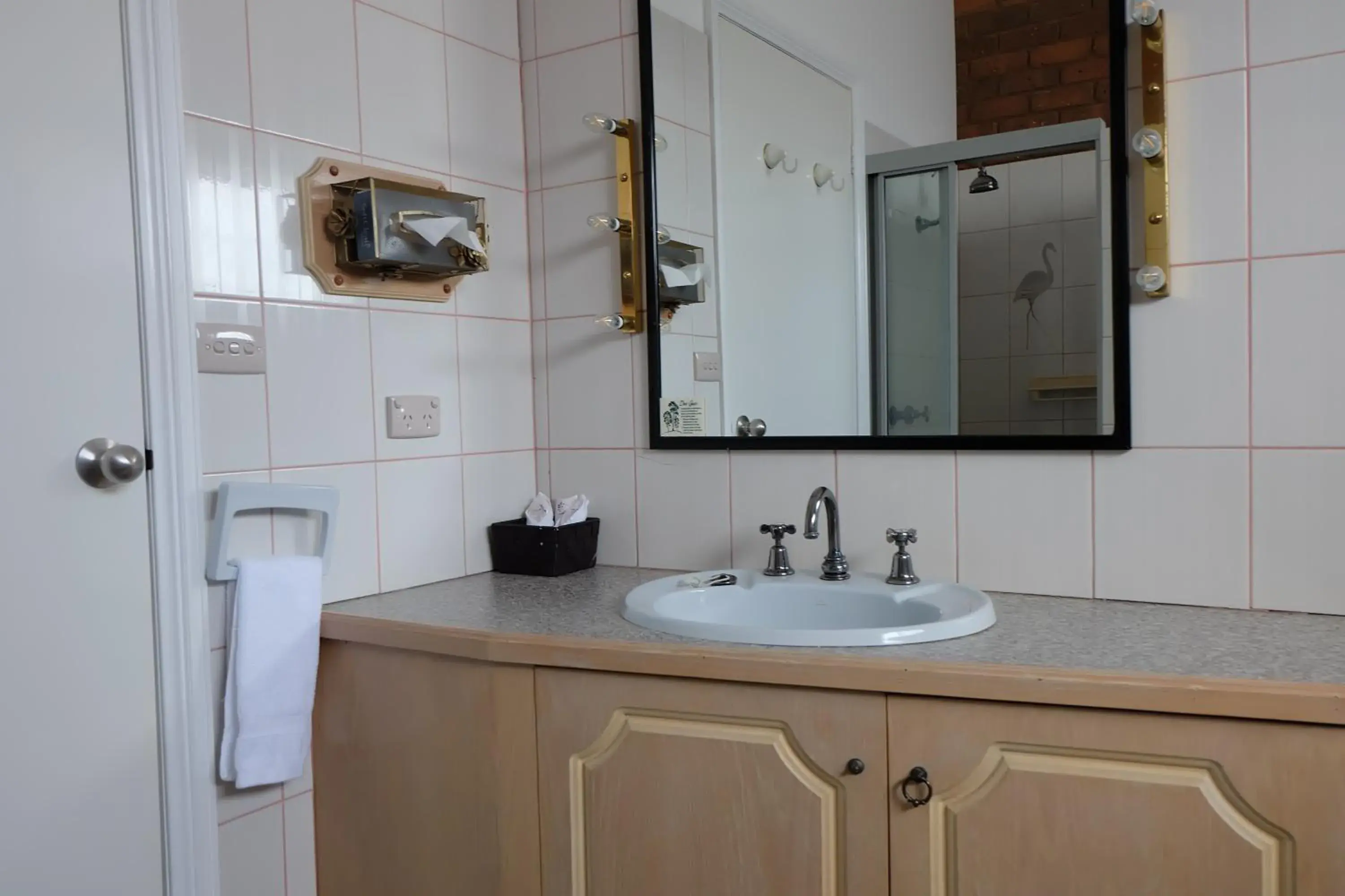 Charles sturt motor inn Charles sturt motor inn