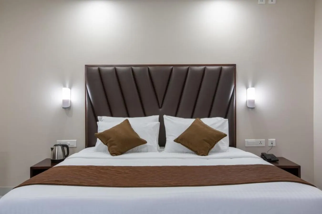 Bed in PARKKAVAN TOWERS