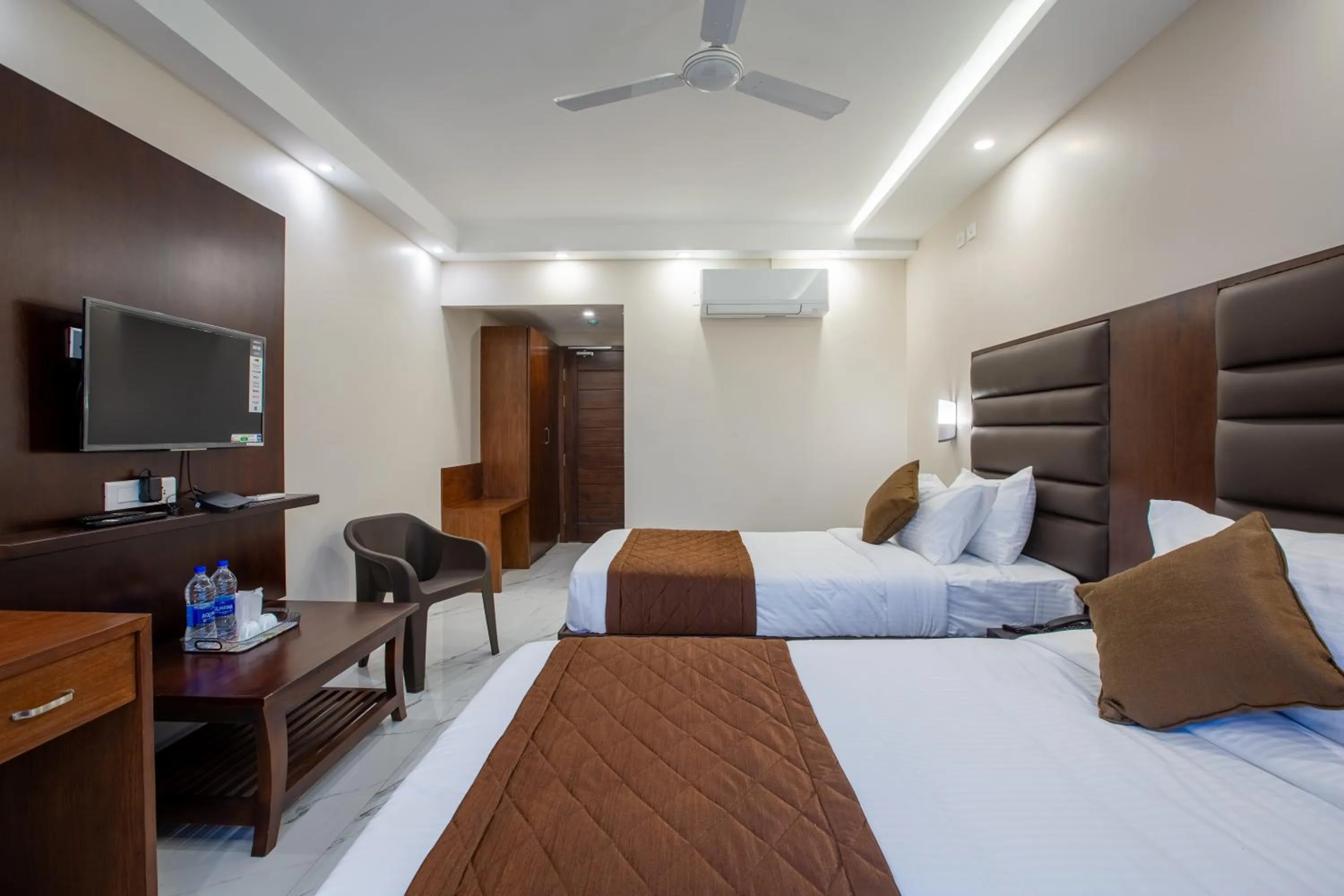 Bed in PARKKAVAN TOWERS