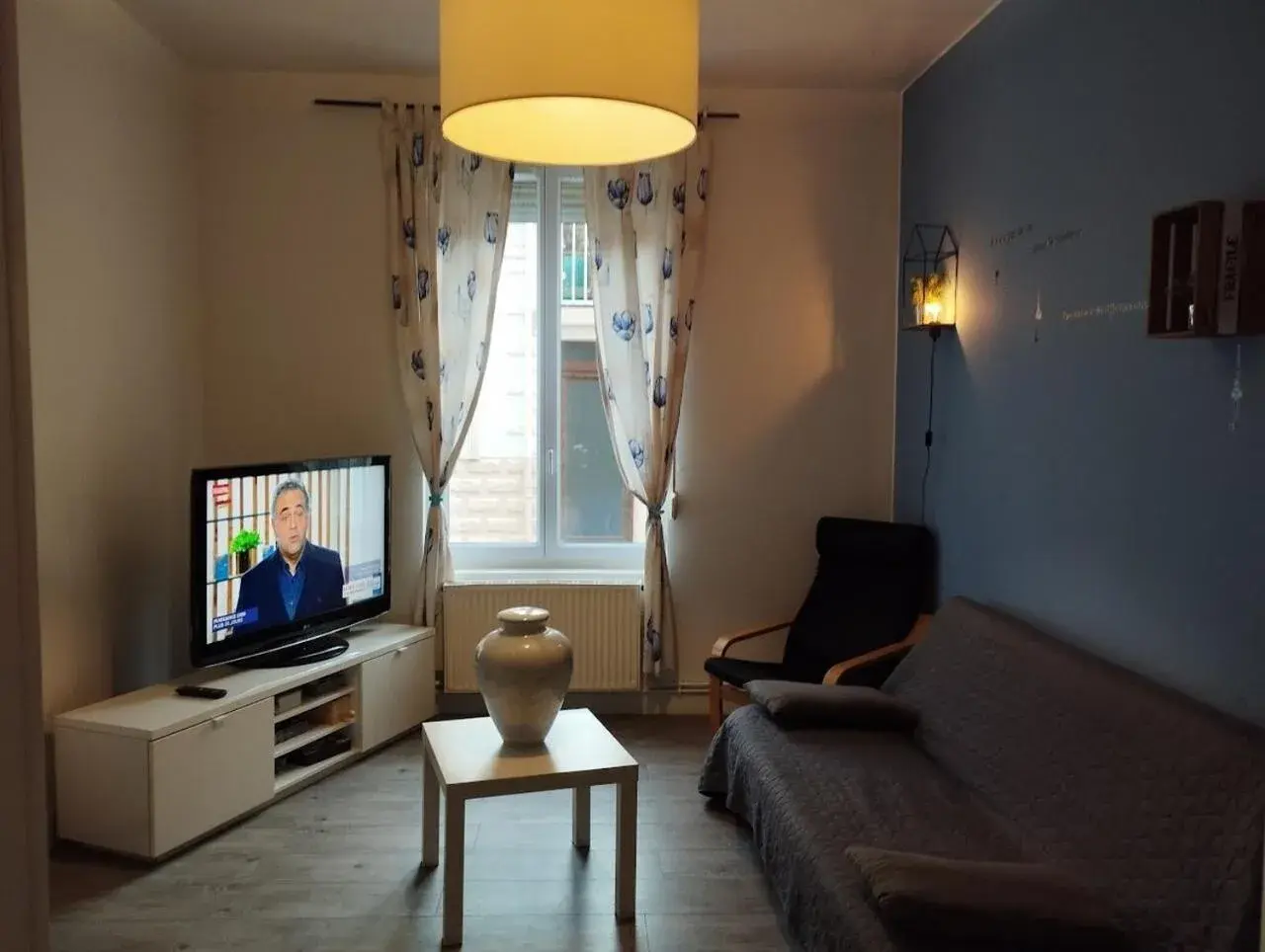Two-Bedroom Apartment in Le Grèbe Two-Bedroom Apartment in Le Grèbe