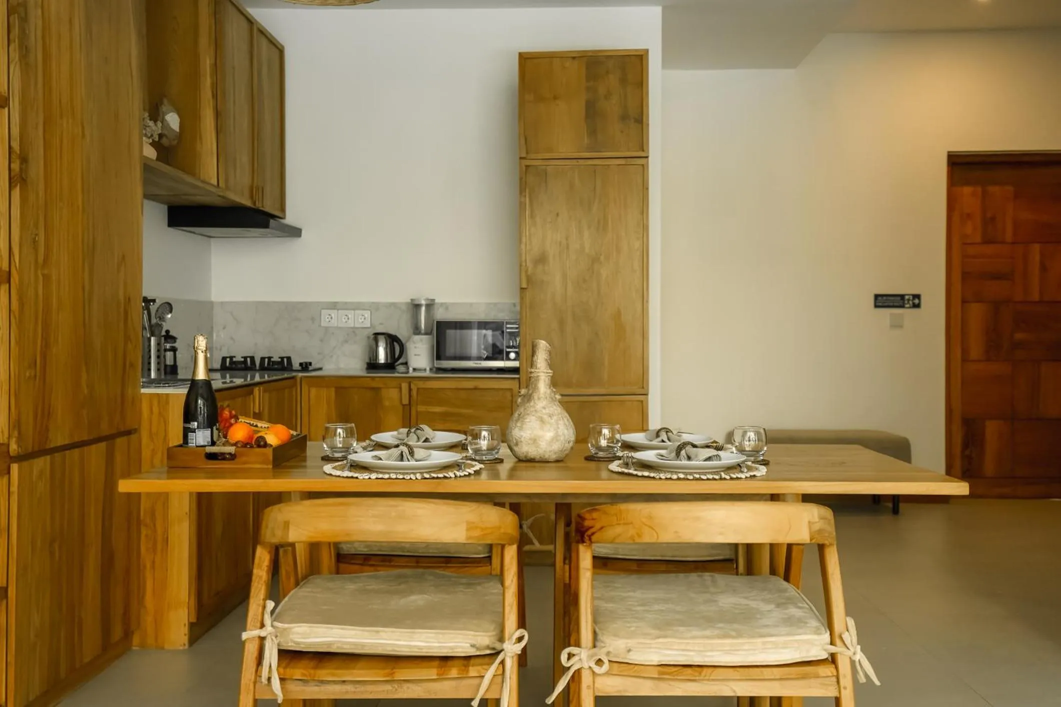 Kitchen or kitchenette in Premier Umalas Villas