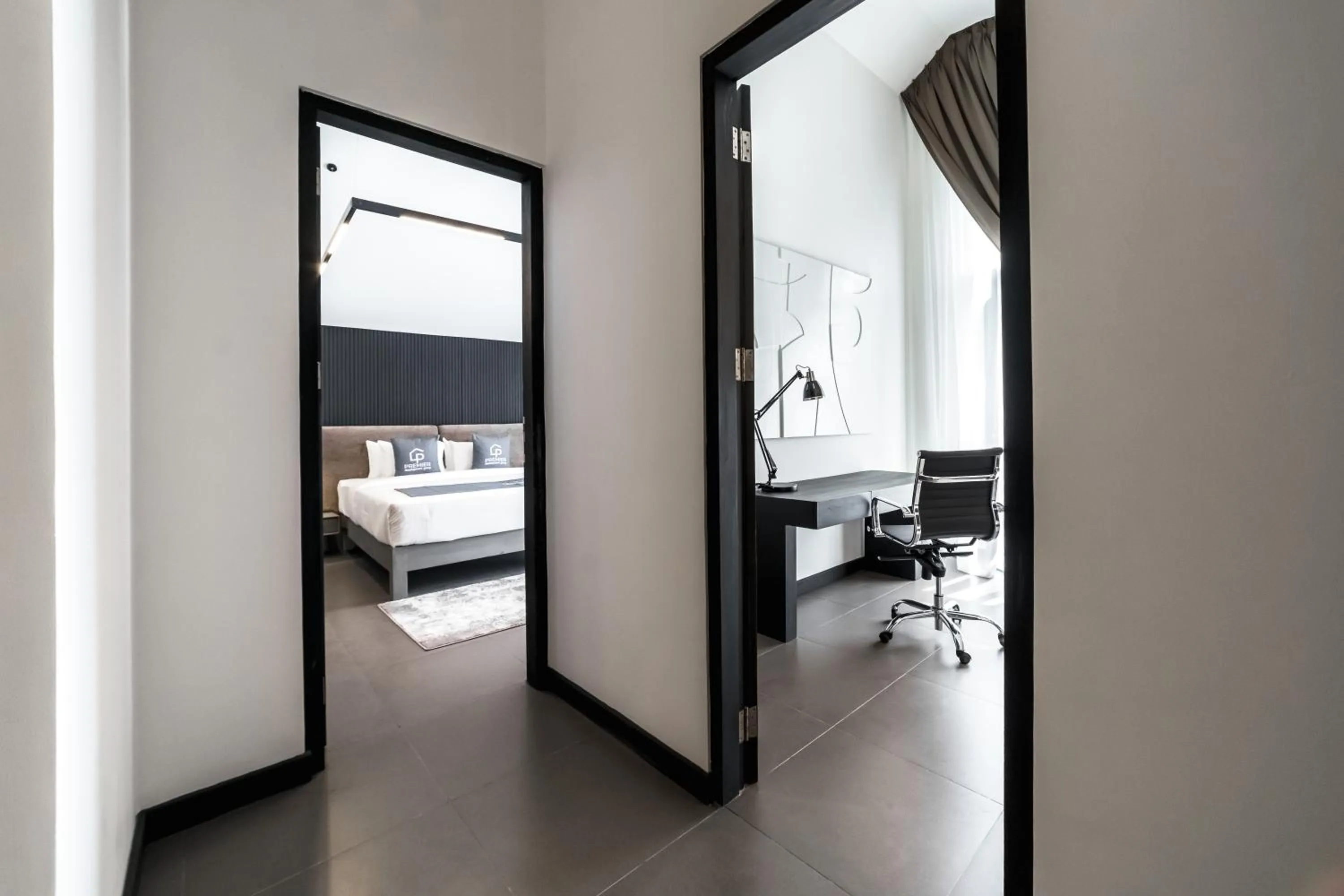 Photo of the whole room, Bed in Premier Umalas Villas