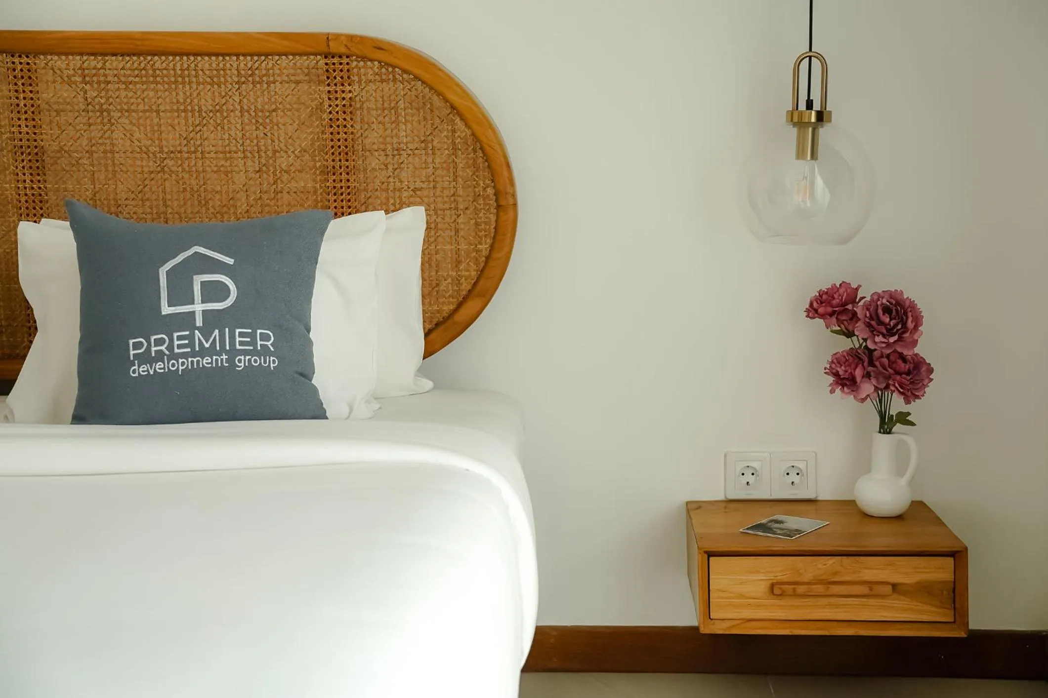 Bedroom, Bed in Premier Umalas Villas