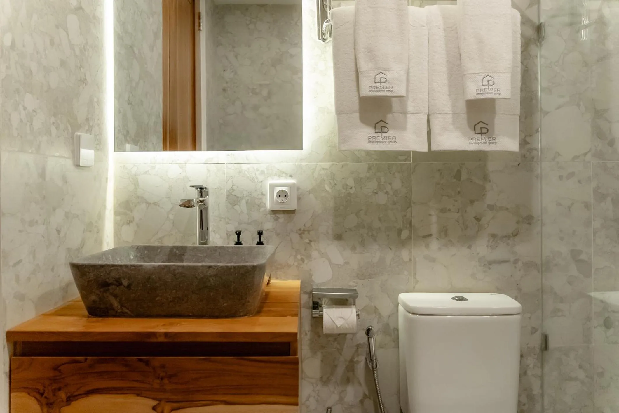 Shower in Premier Umalas Villas