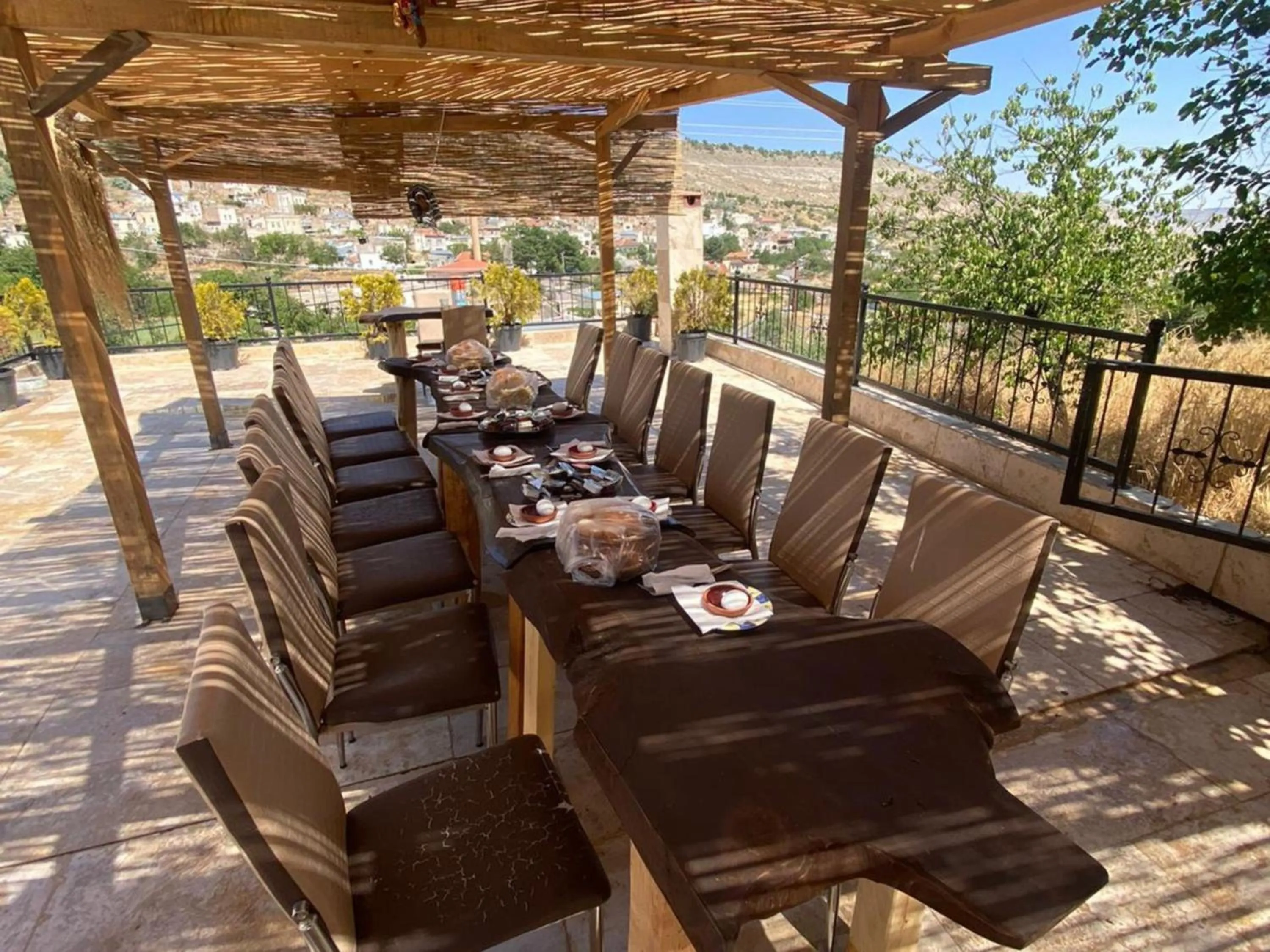 Breakfast in Yeşilöz inn Cave otel